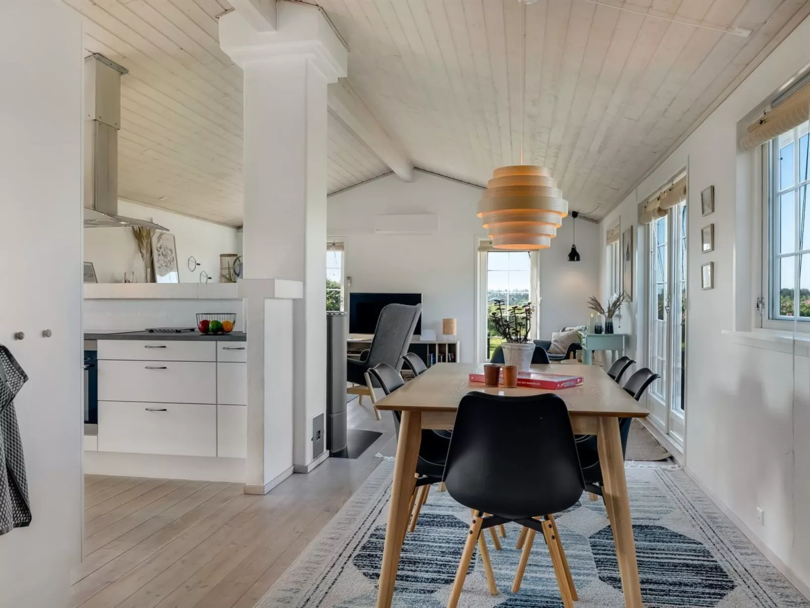 "Mata" - 700m from the sea