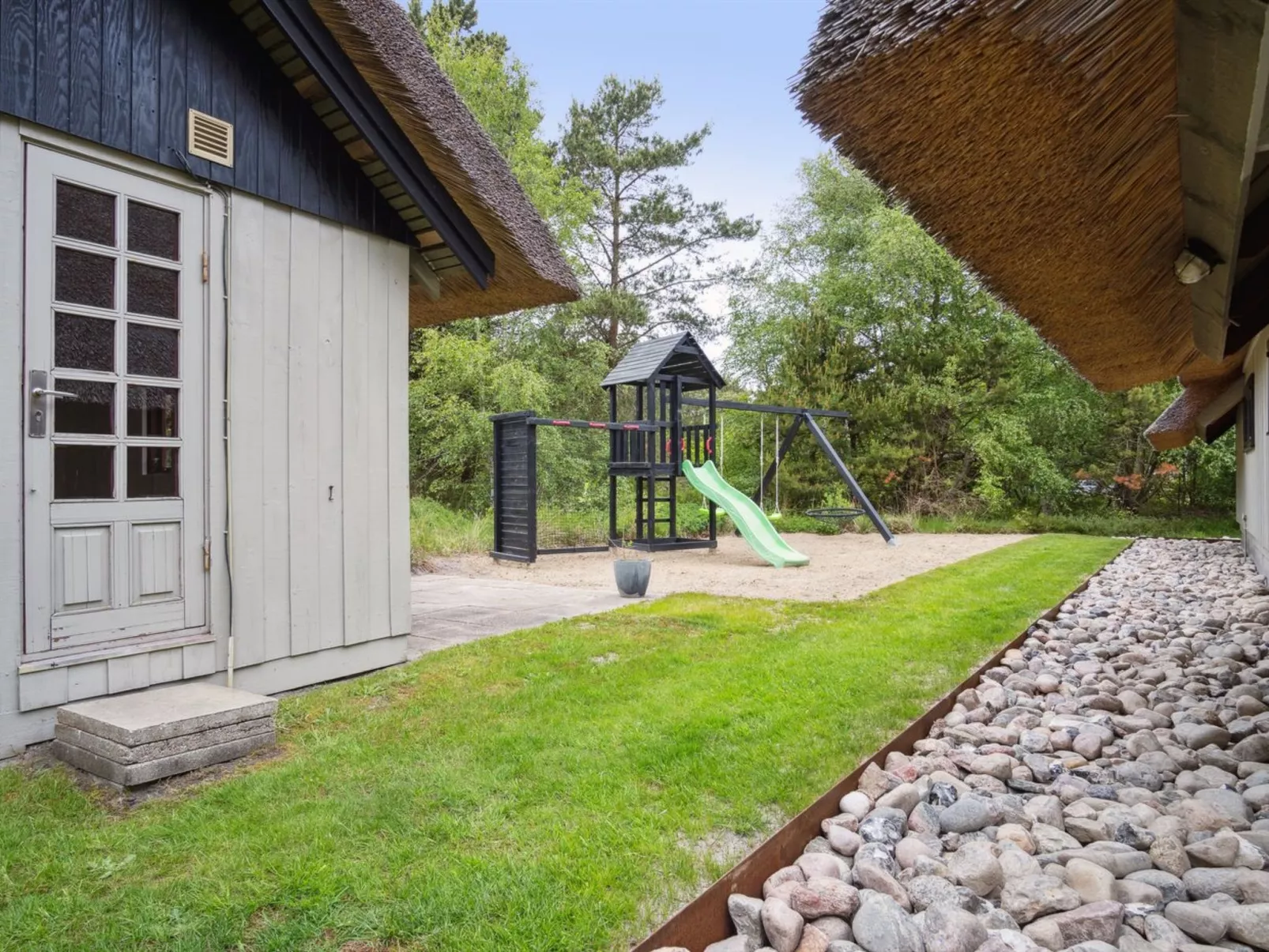 "Aghwith" - 1.2km from the sea