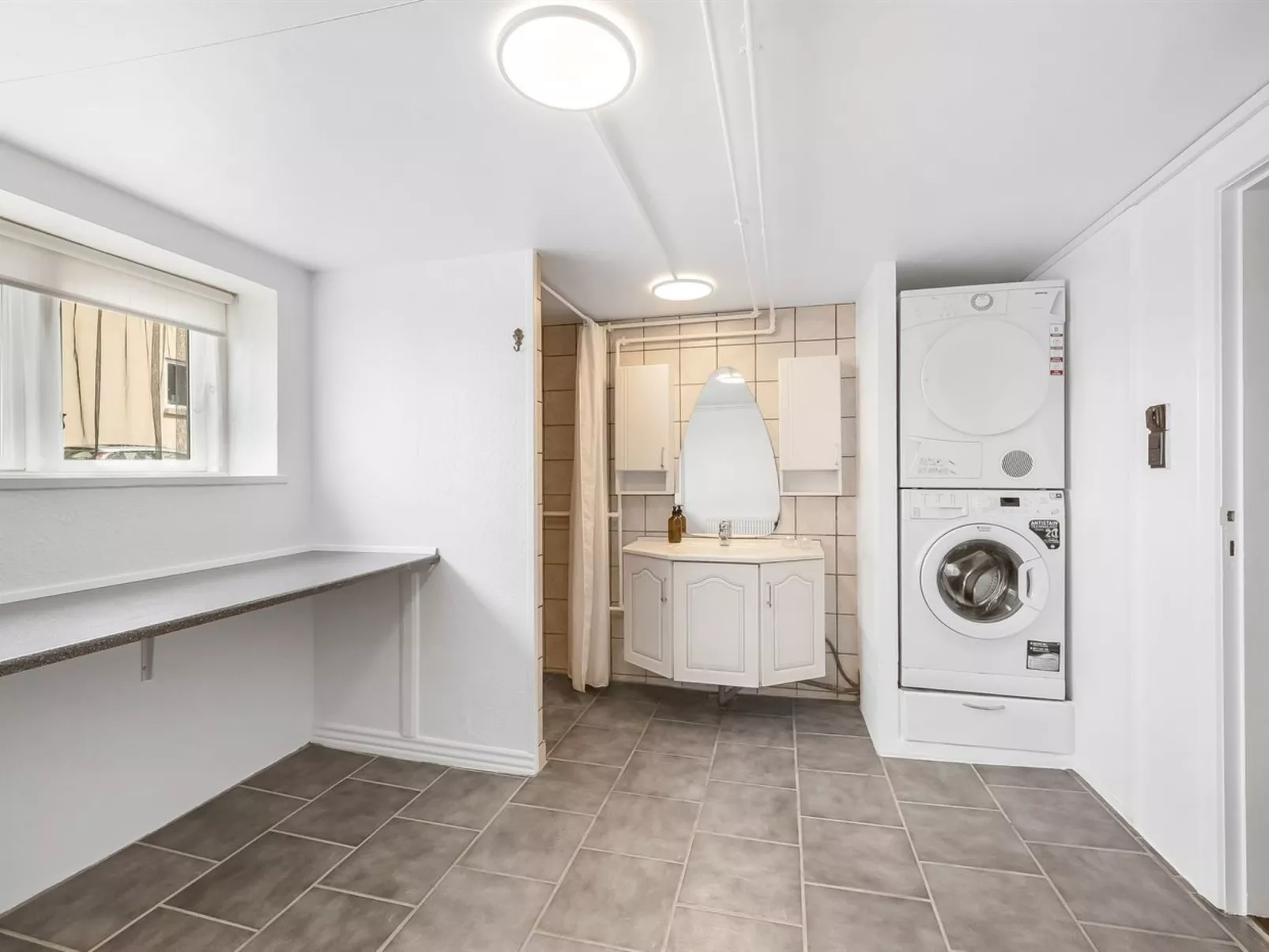 "Eluisa" - 300m from the sea