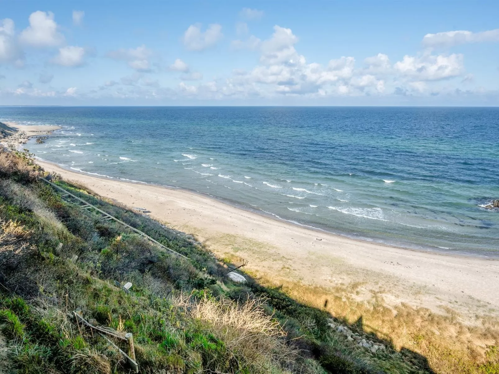 "Esta" -  from the sea