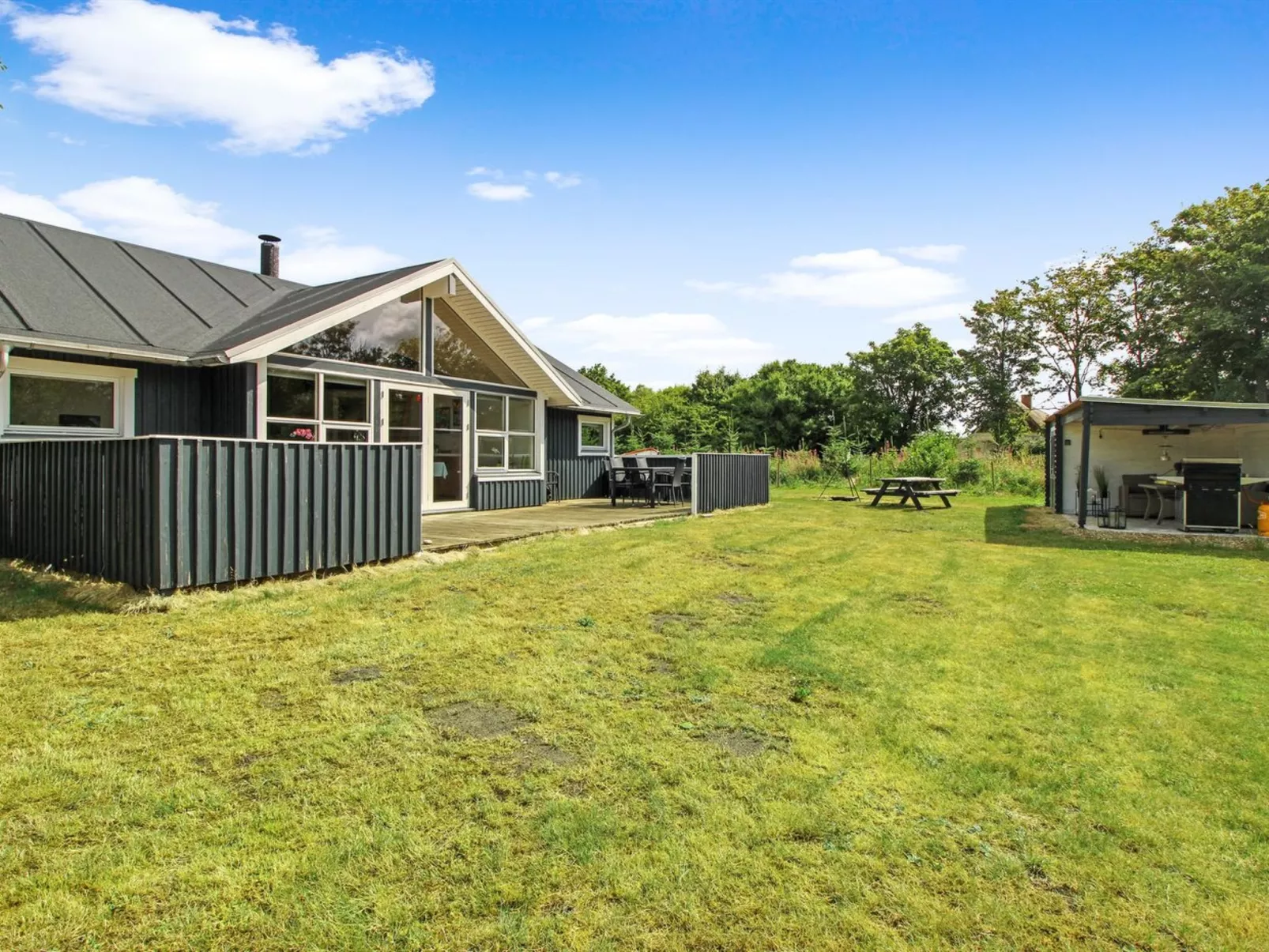 "Daina" - 400m to the fjord