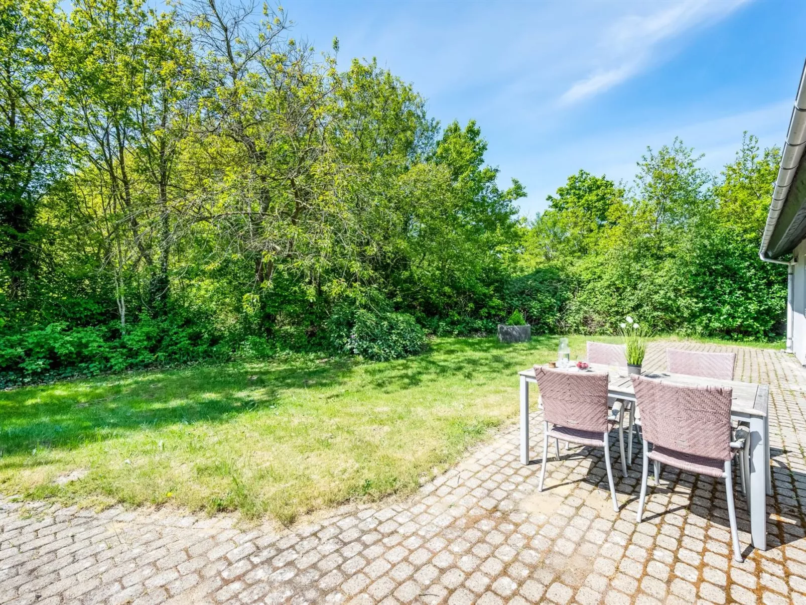 "Aarni" - 250m to the fjord