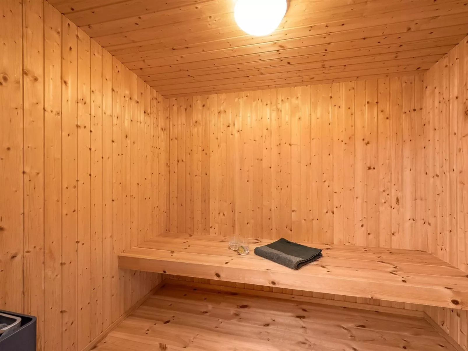 "Tola" - 450m from the sea