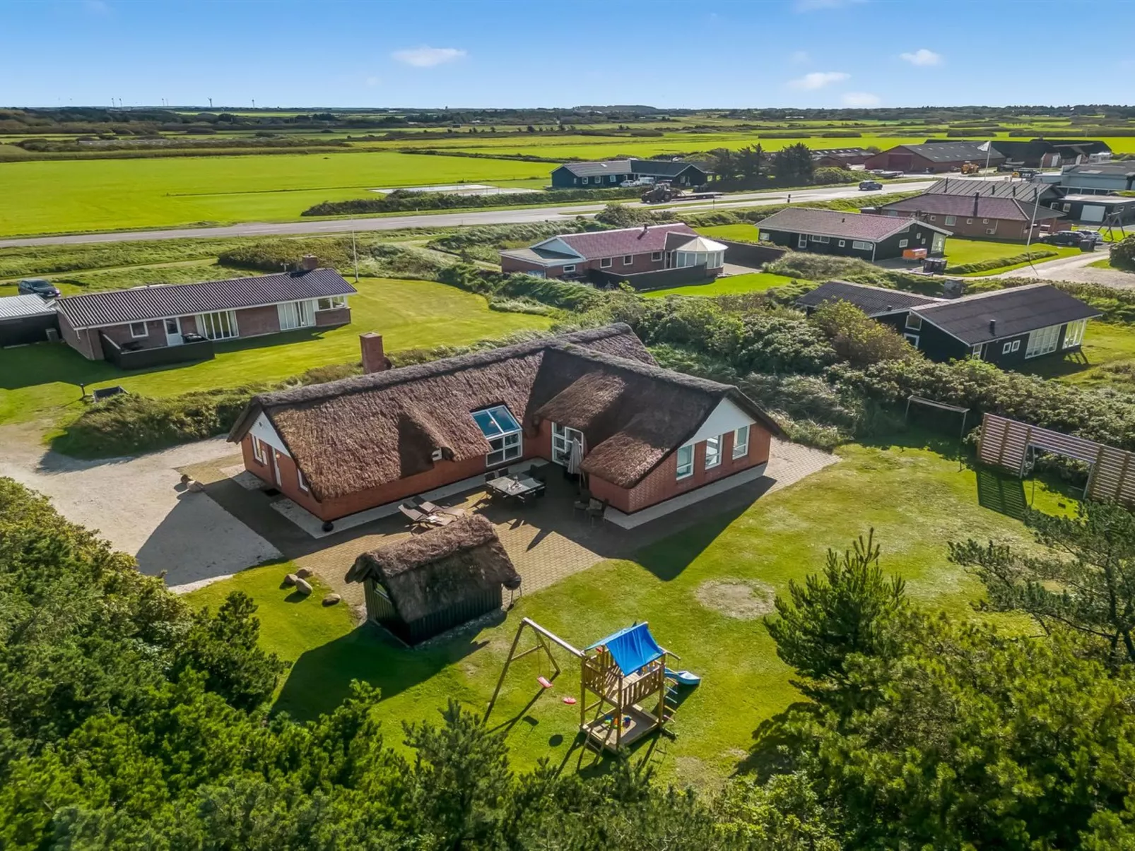 "Ruse" - 500m from the sea