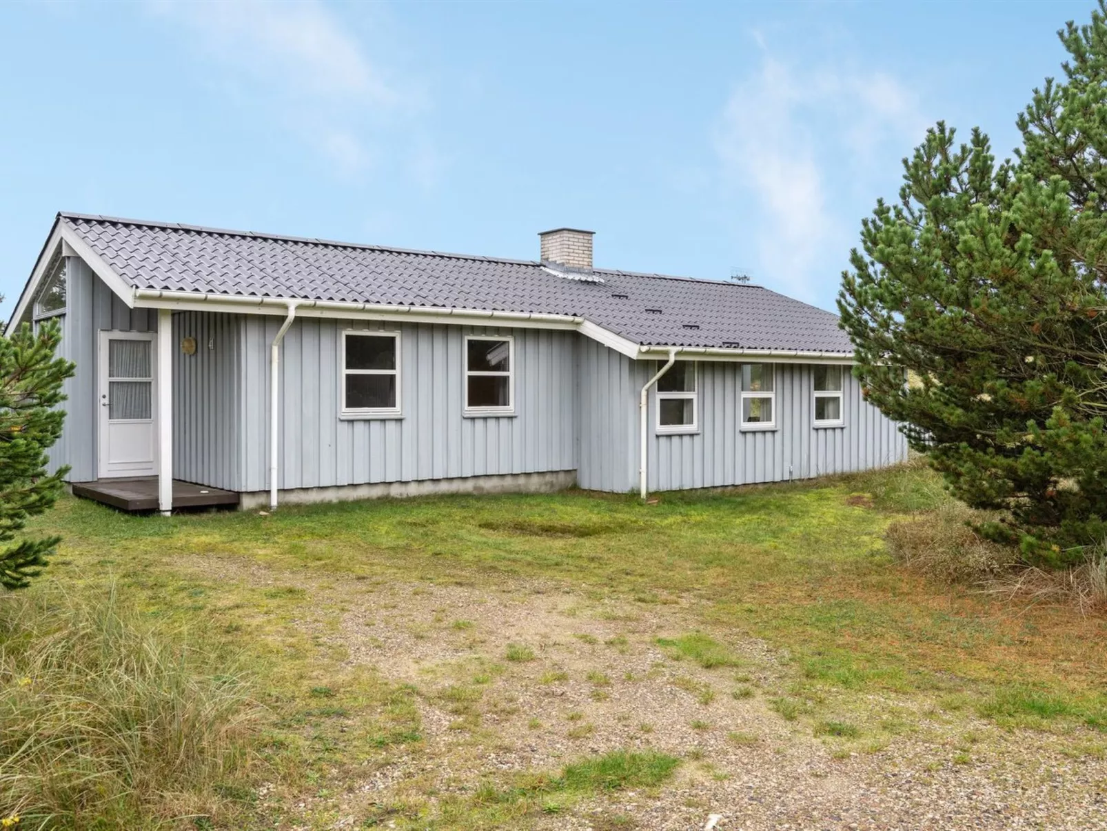 "Tino" - 900m from the sea