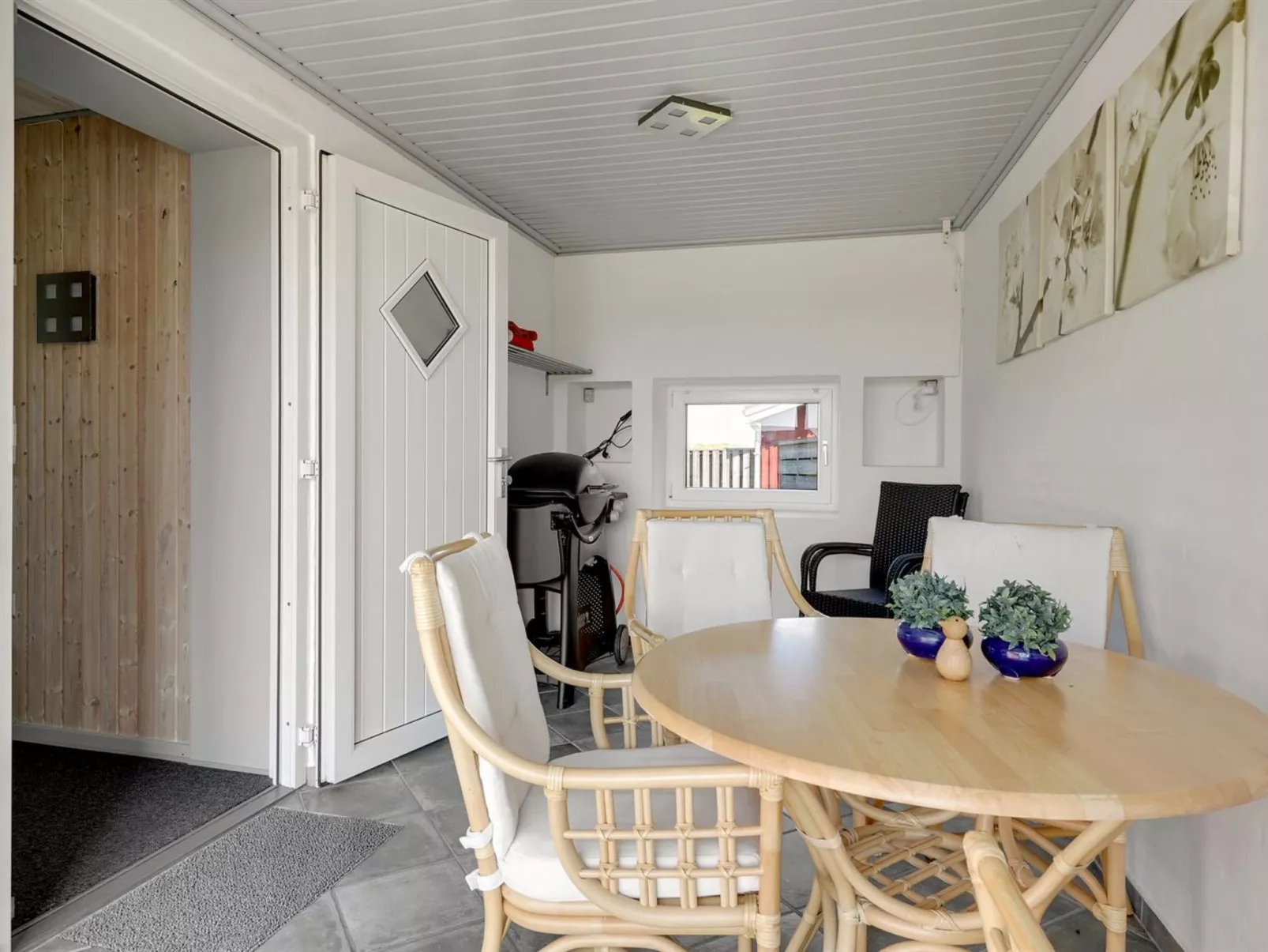 "Helfrida" - 350m from the sea