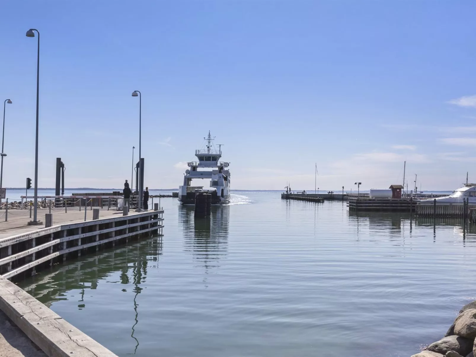 "Titia" - 1.2km to the fjord