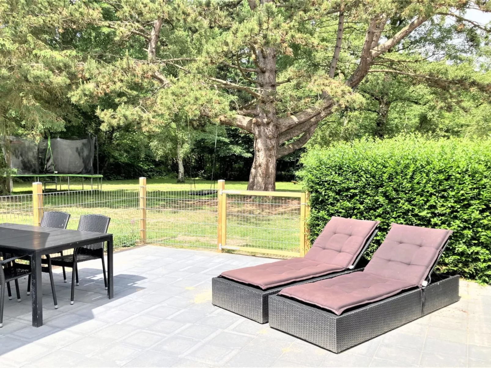 "Thrugels" - 200m from the sea