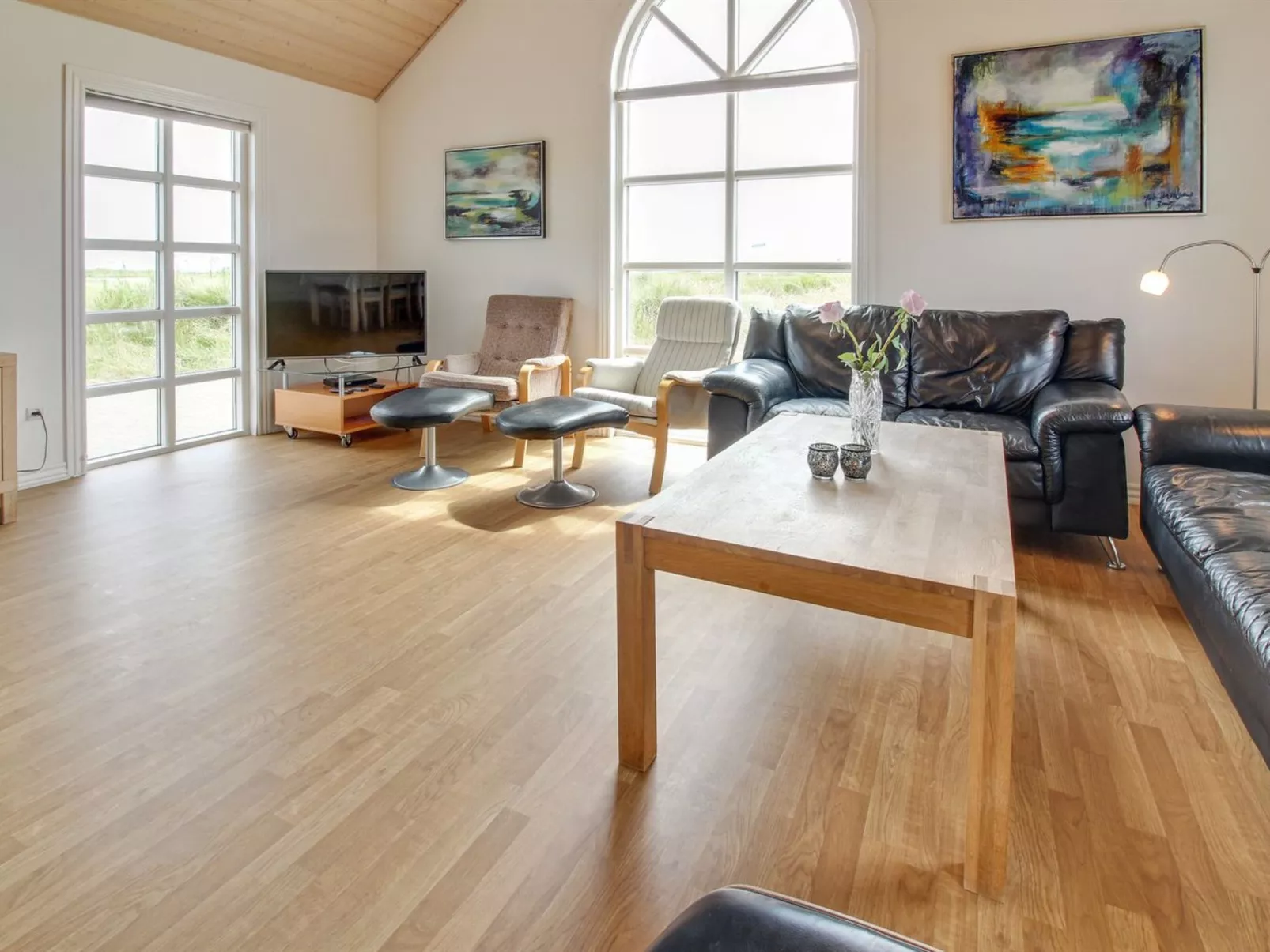 "Suvi" - 900m from the sea