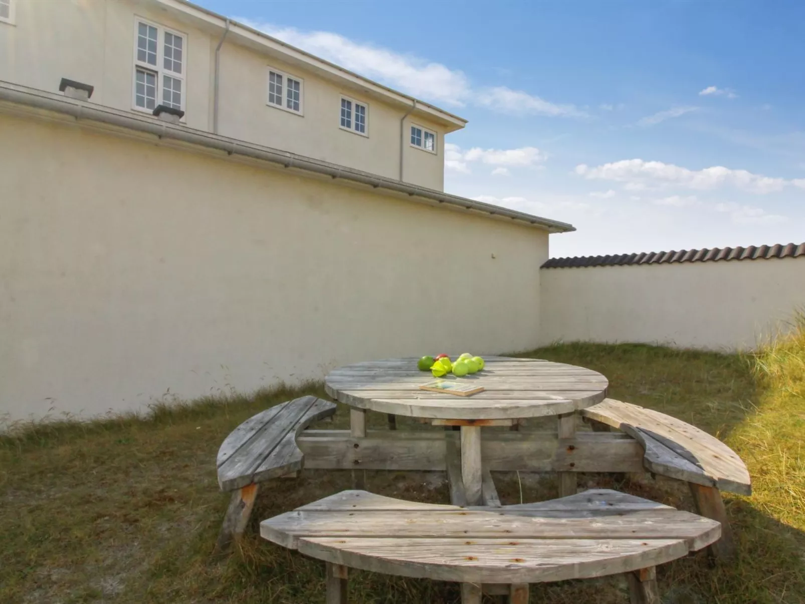 "Lenaya" - 75m from the sea