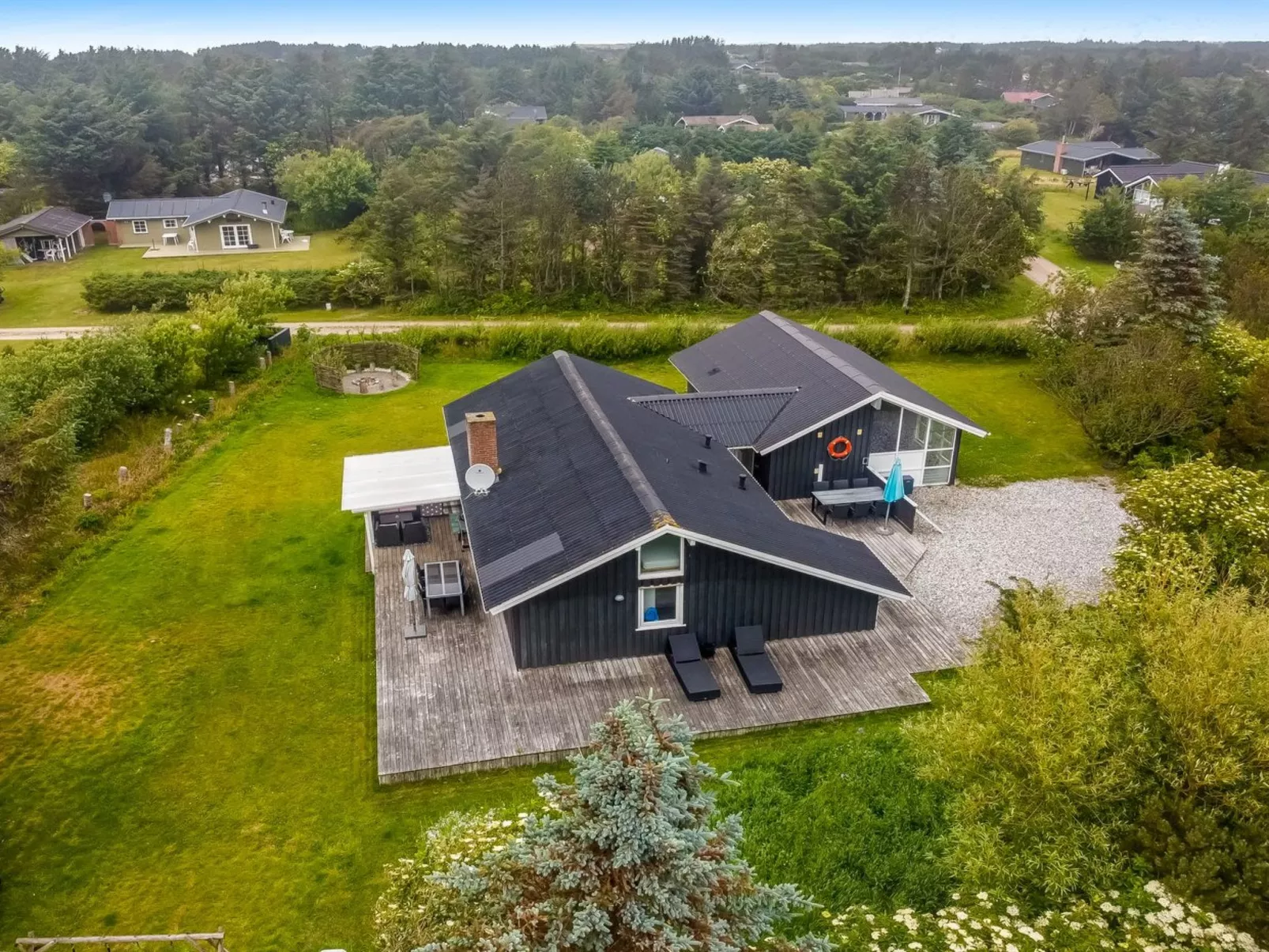 "Lempi" - 300m from the sea