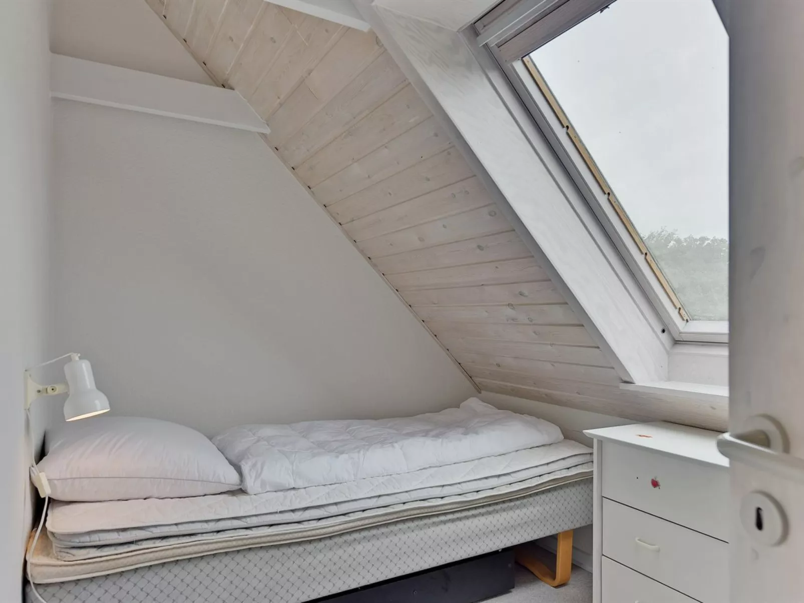 "Thorben" - 3.5km from the sea