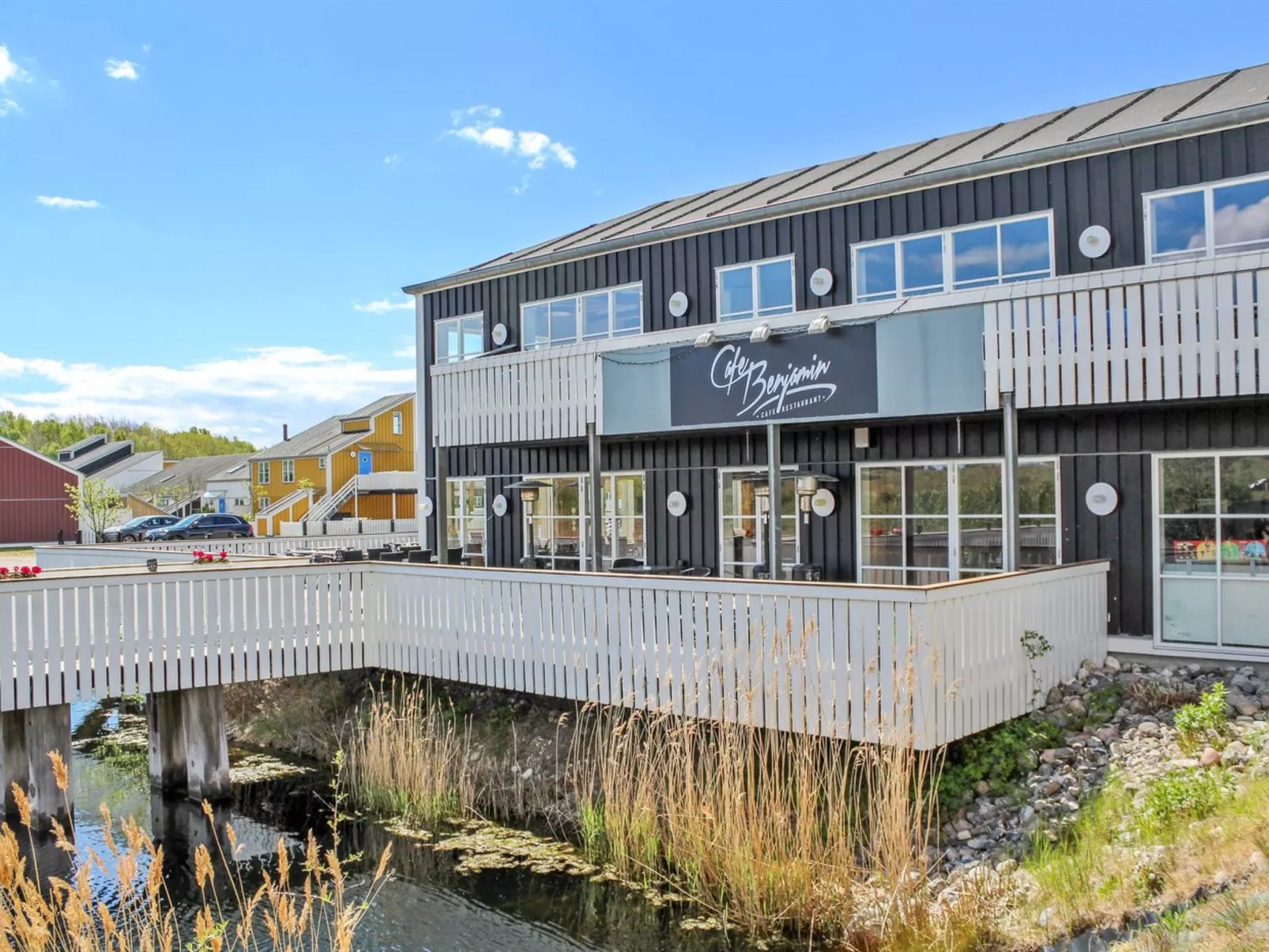 "Nalle" - 5m from the sea