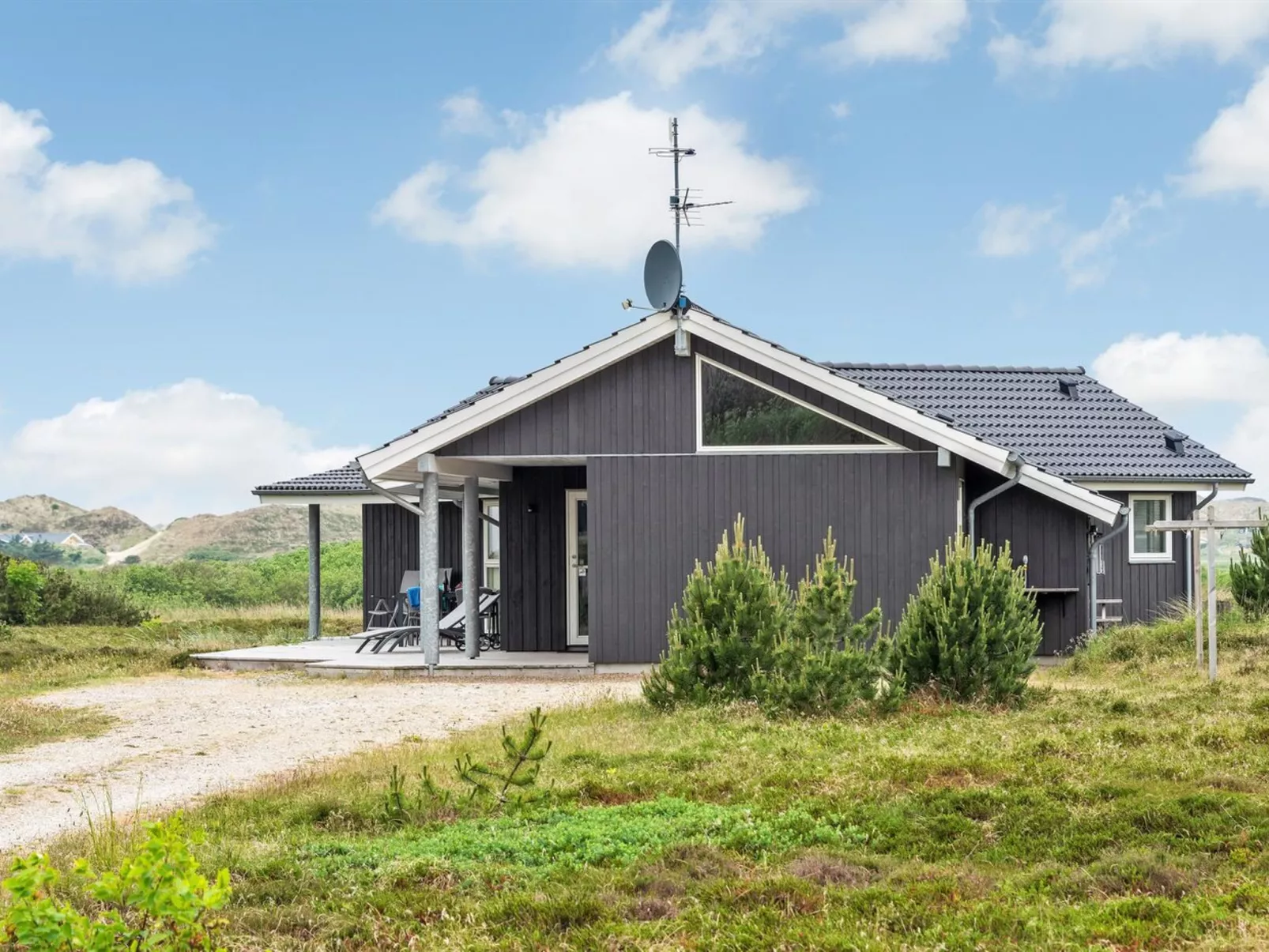 "Luzia" - 1.2km from the sea