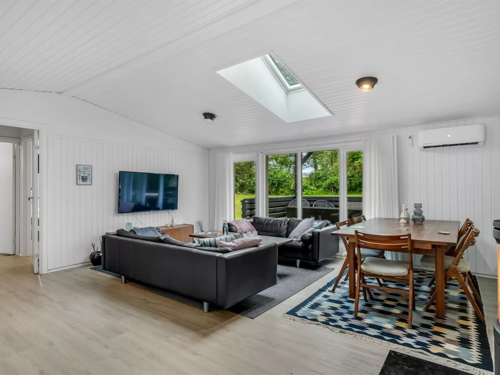 "Elmira" - 555m from the sea