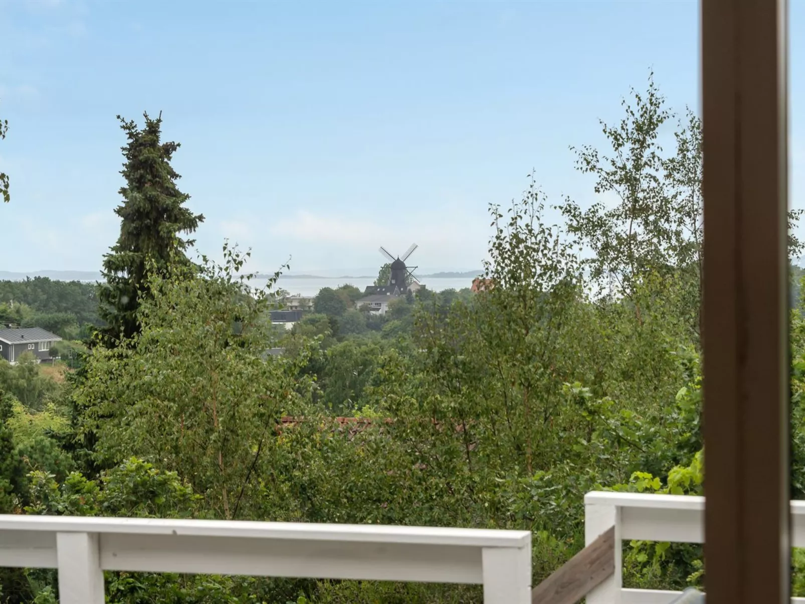 "Frauke" - 1km from the sea