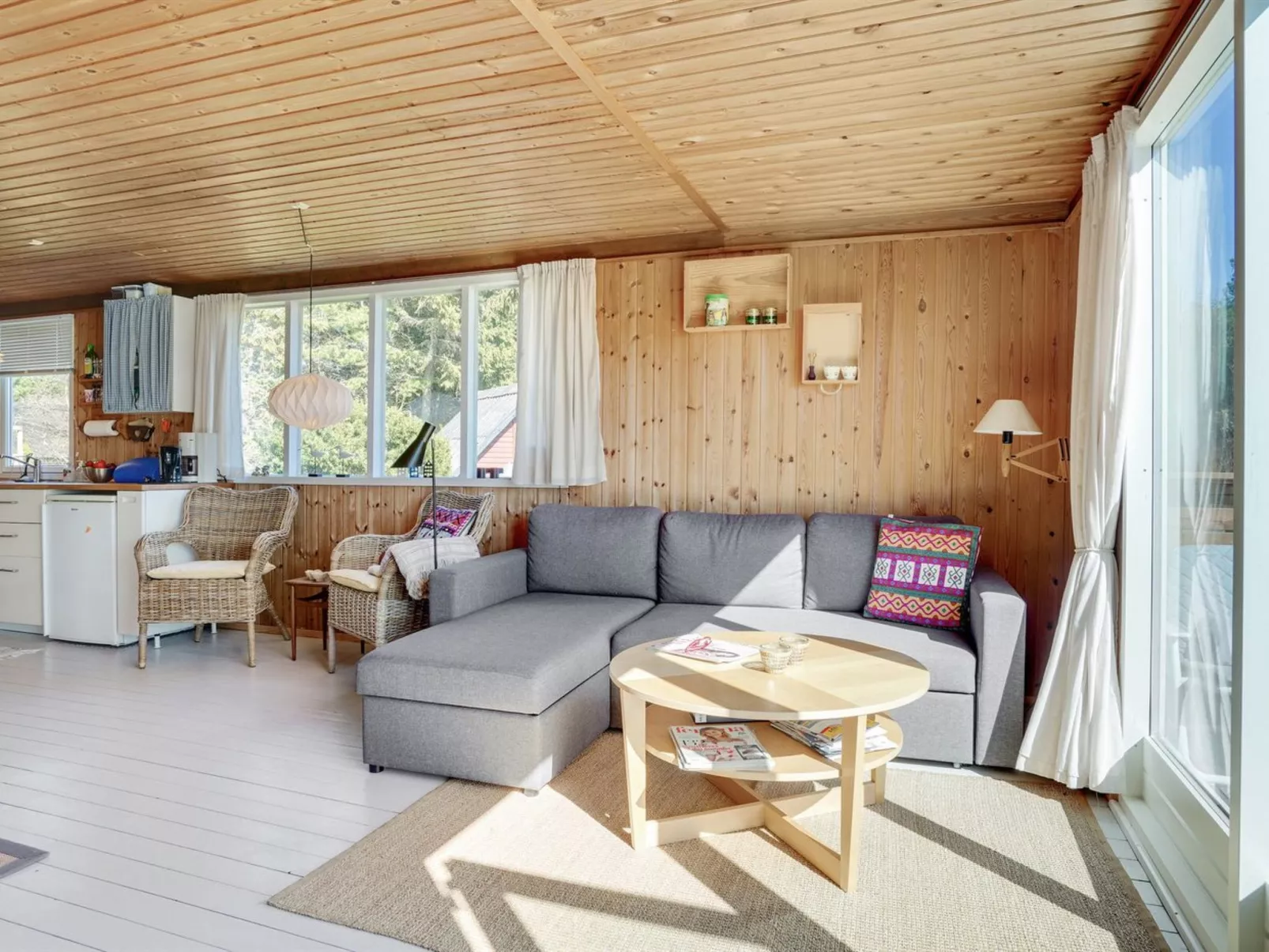 "Julla" - 1.5km from the sea