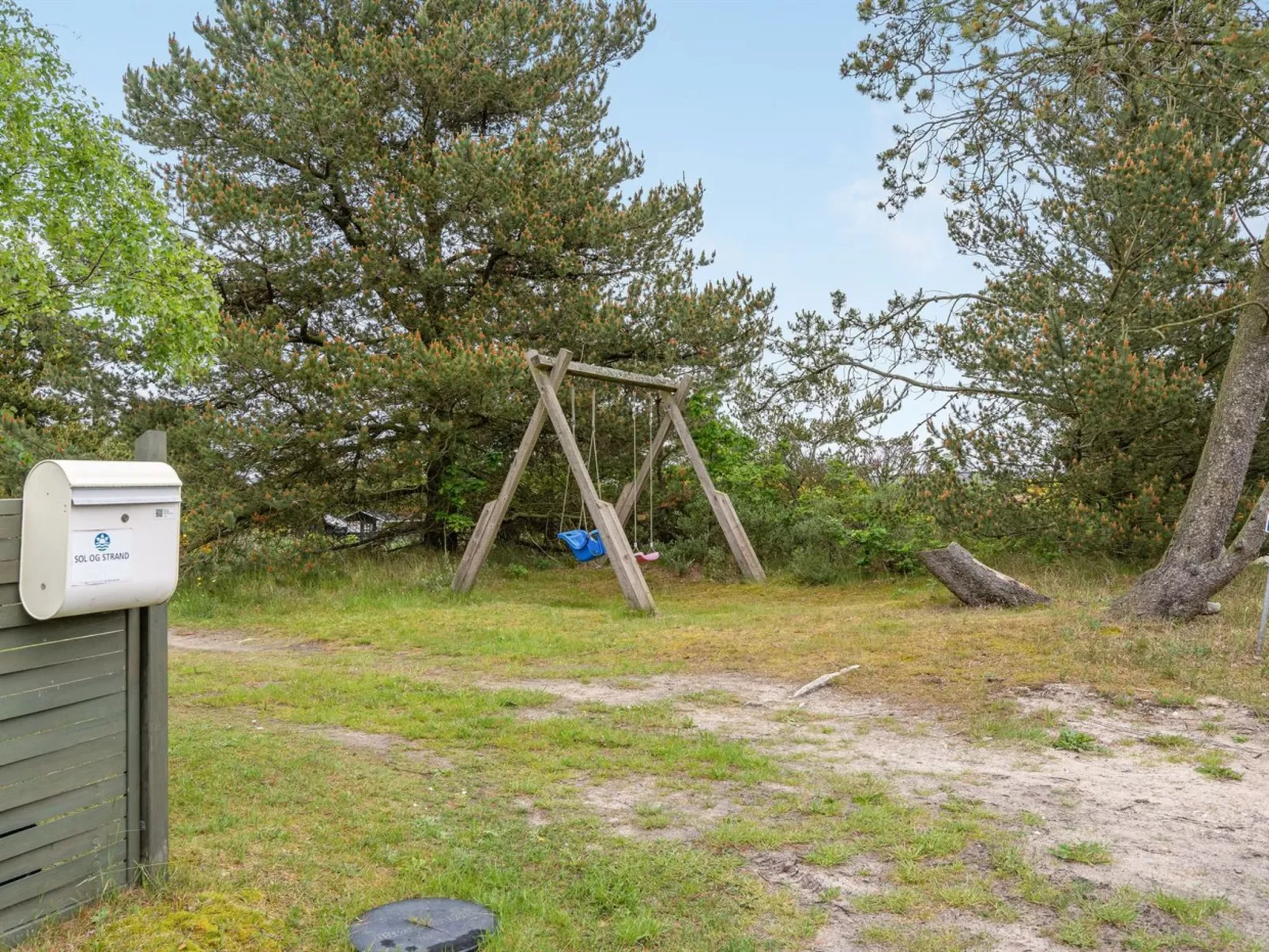 "Jaskirt" - 125m from the sea