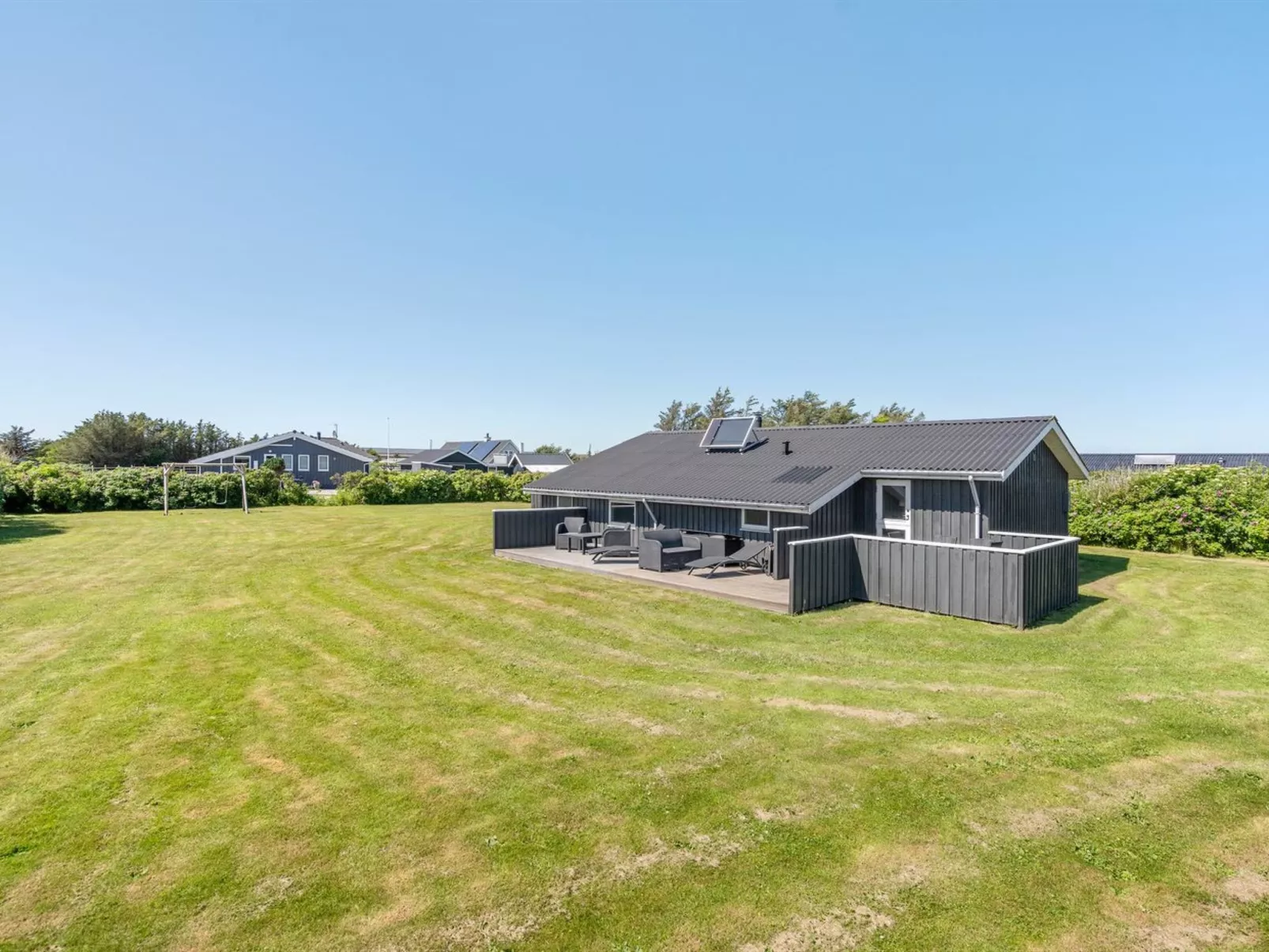 "Biarni" - 300m from the sea