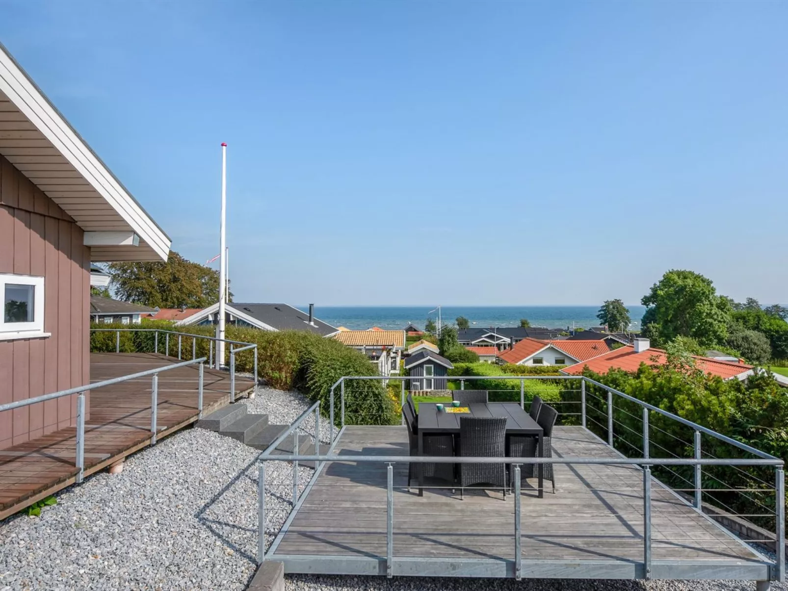 "Ebbeline" - 150m from the sea