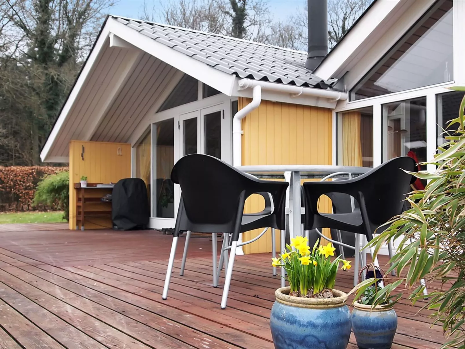 "Sporgh" - 100m from the sea