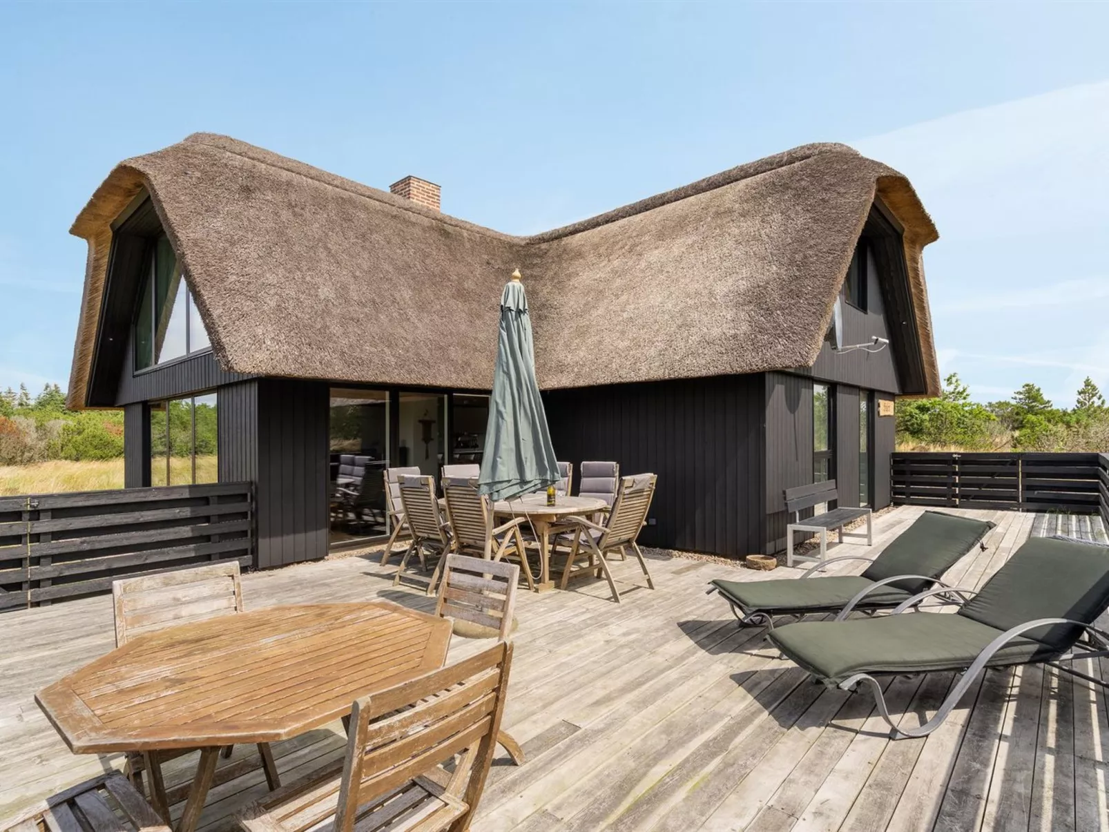 "Reiko" - 1.5km from the sea