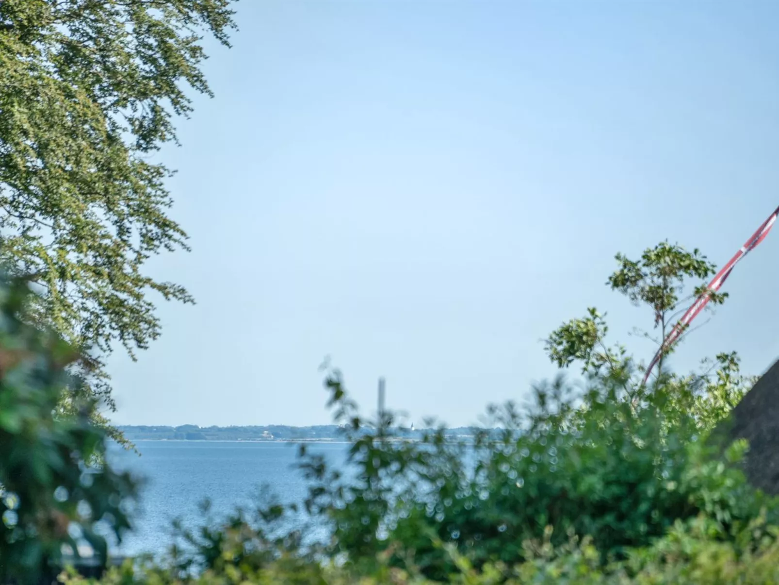 "Eriksine" - 150m from the sea