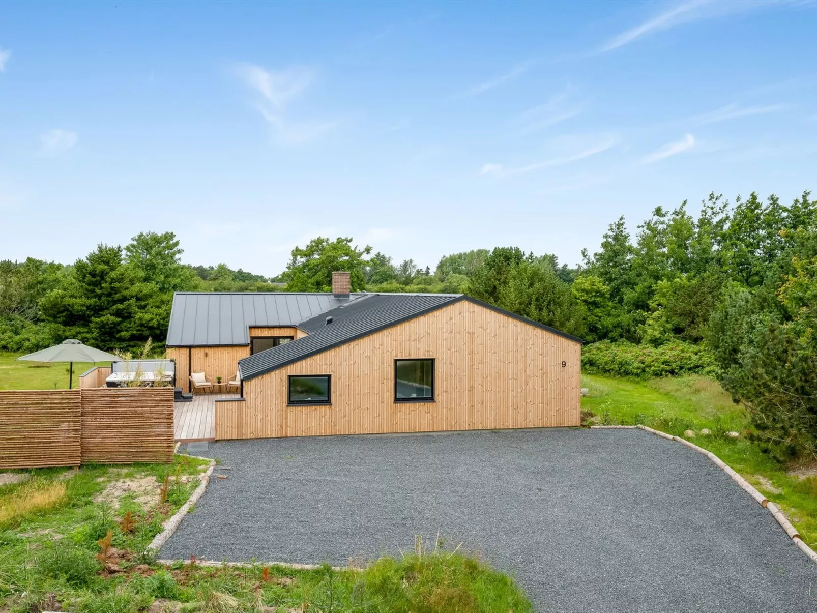 "Gunny" - 500m to the fjord