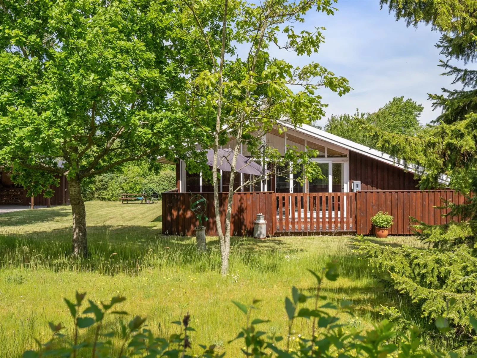 "Soraya" - 700m to the fjord