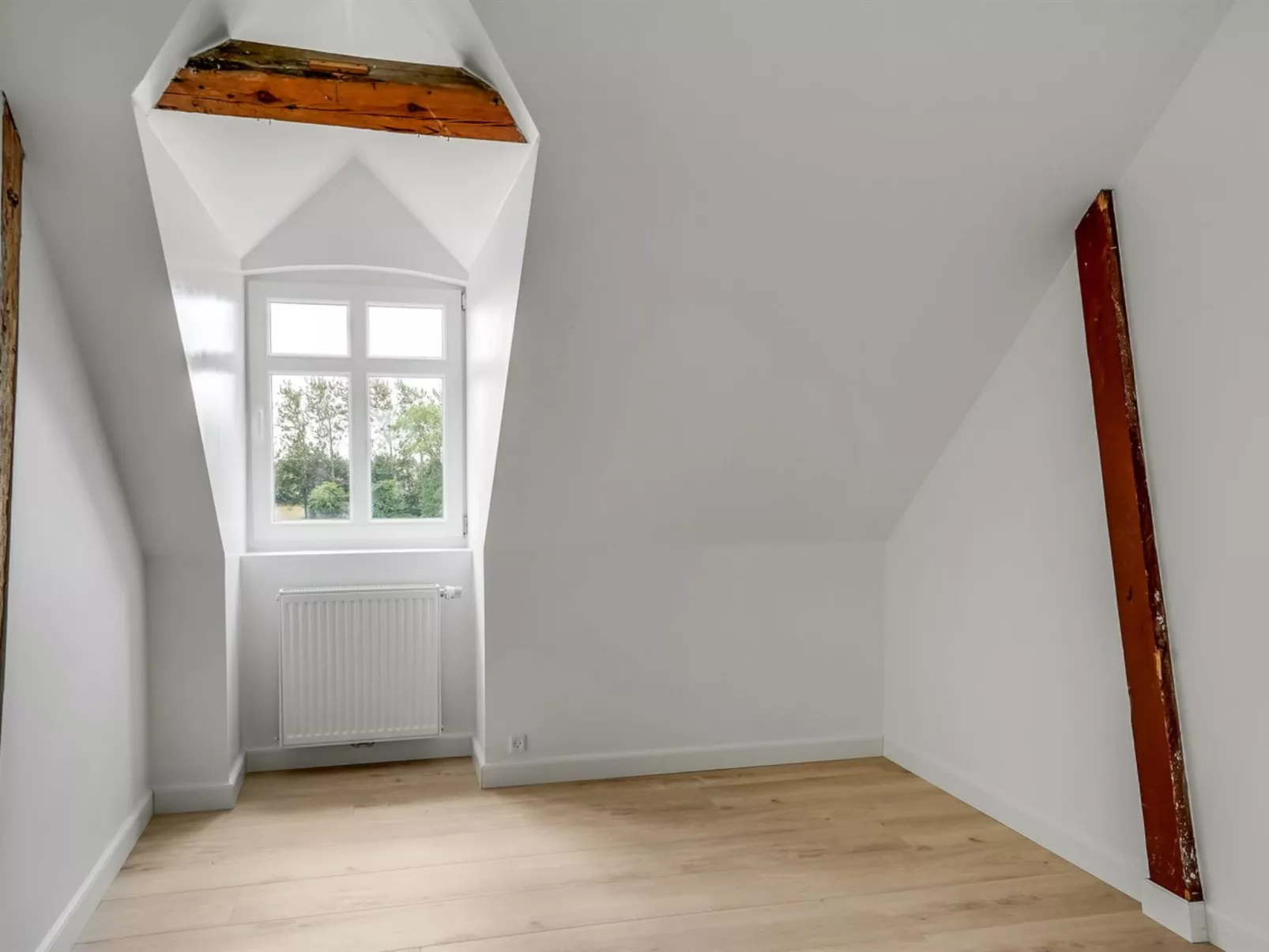 "Niki" - 15km from the sea