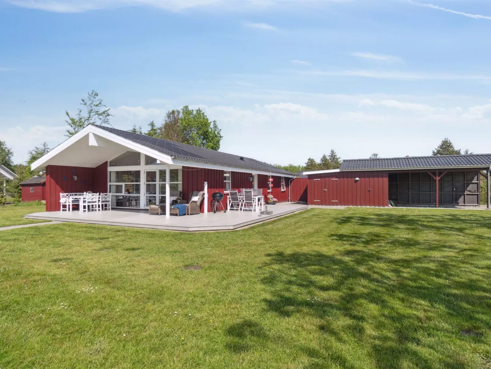 "Blondine" - 1.4km from the sea