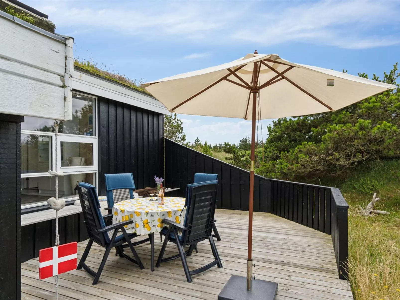 "Hrefna" - 500m from the sea