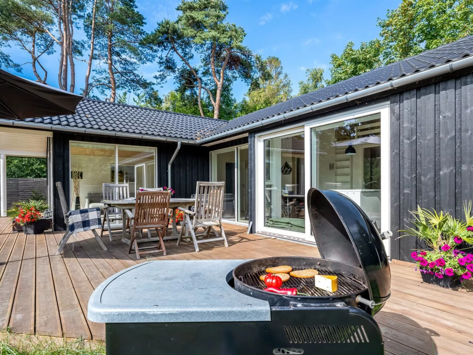 "Elin" - 200m from the sea