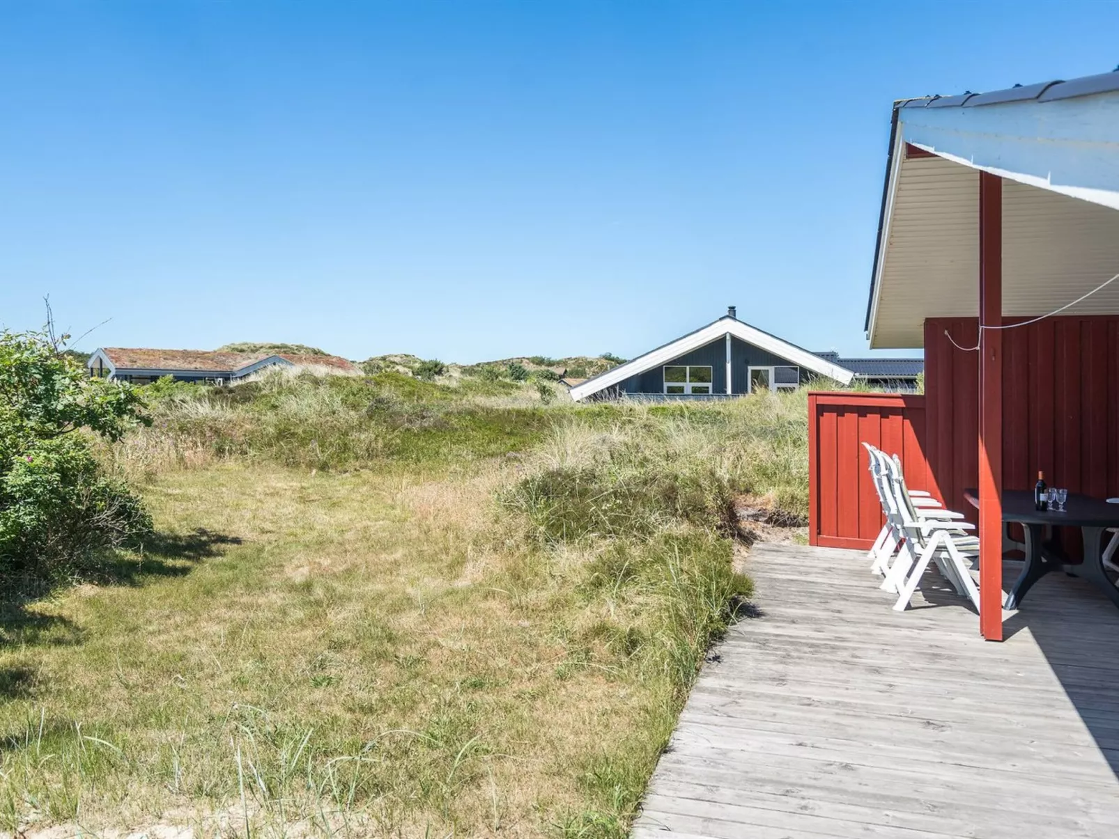 "Kirsten" - 800m from the sea