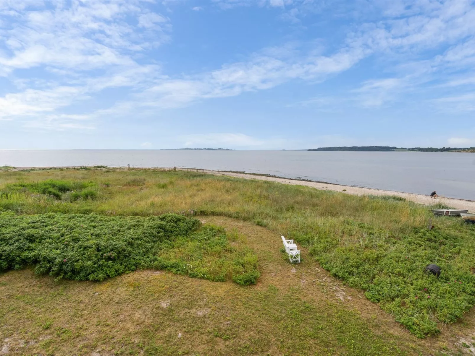 "Liutulf" - 40m from the sea