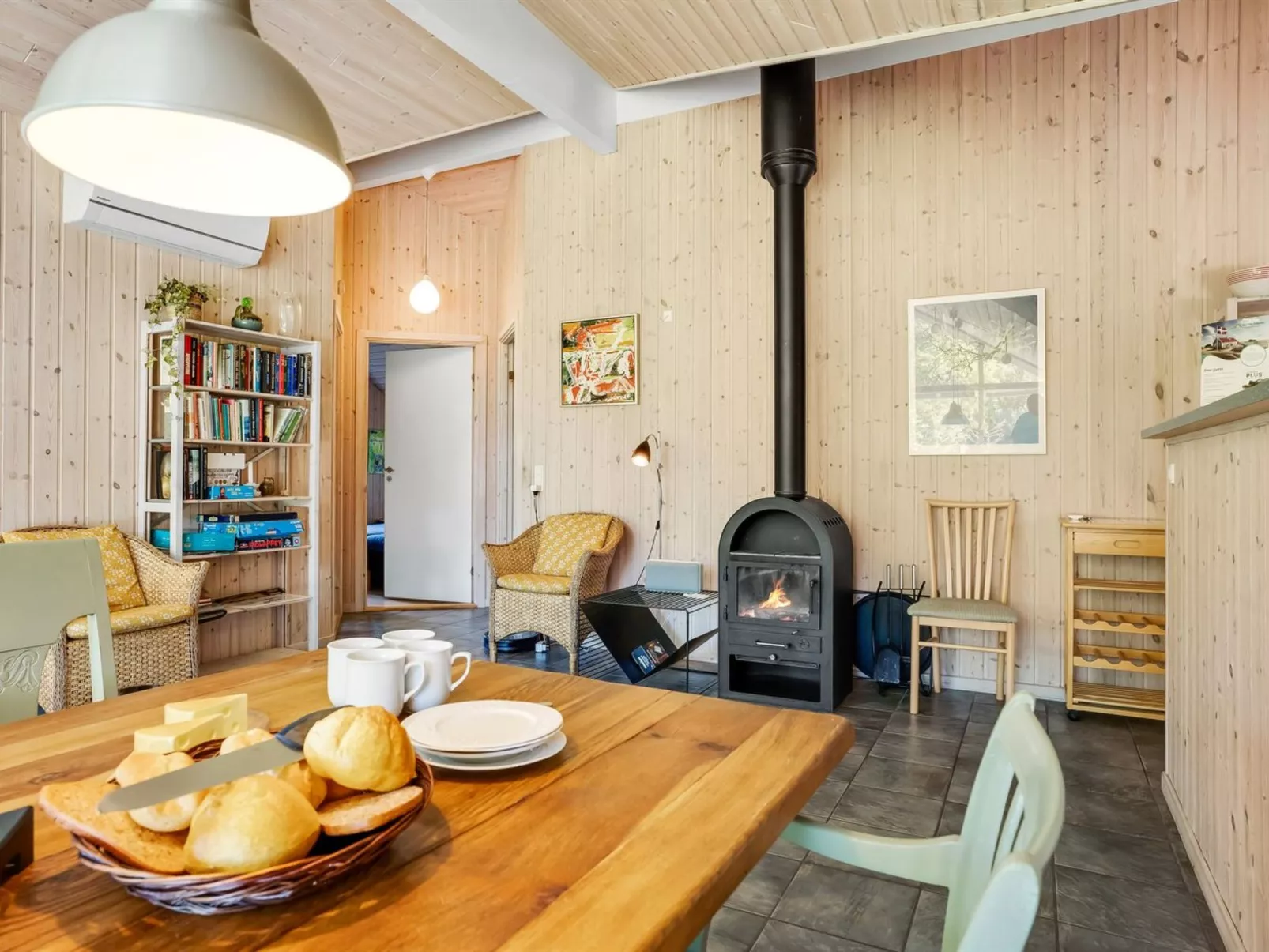 "Silke" - 600m from the sea