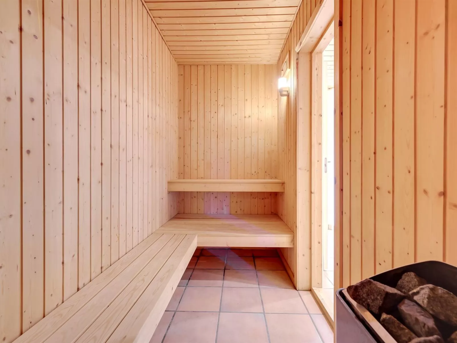 "Viana" - 100m from the sea