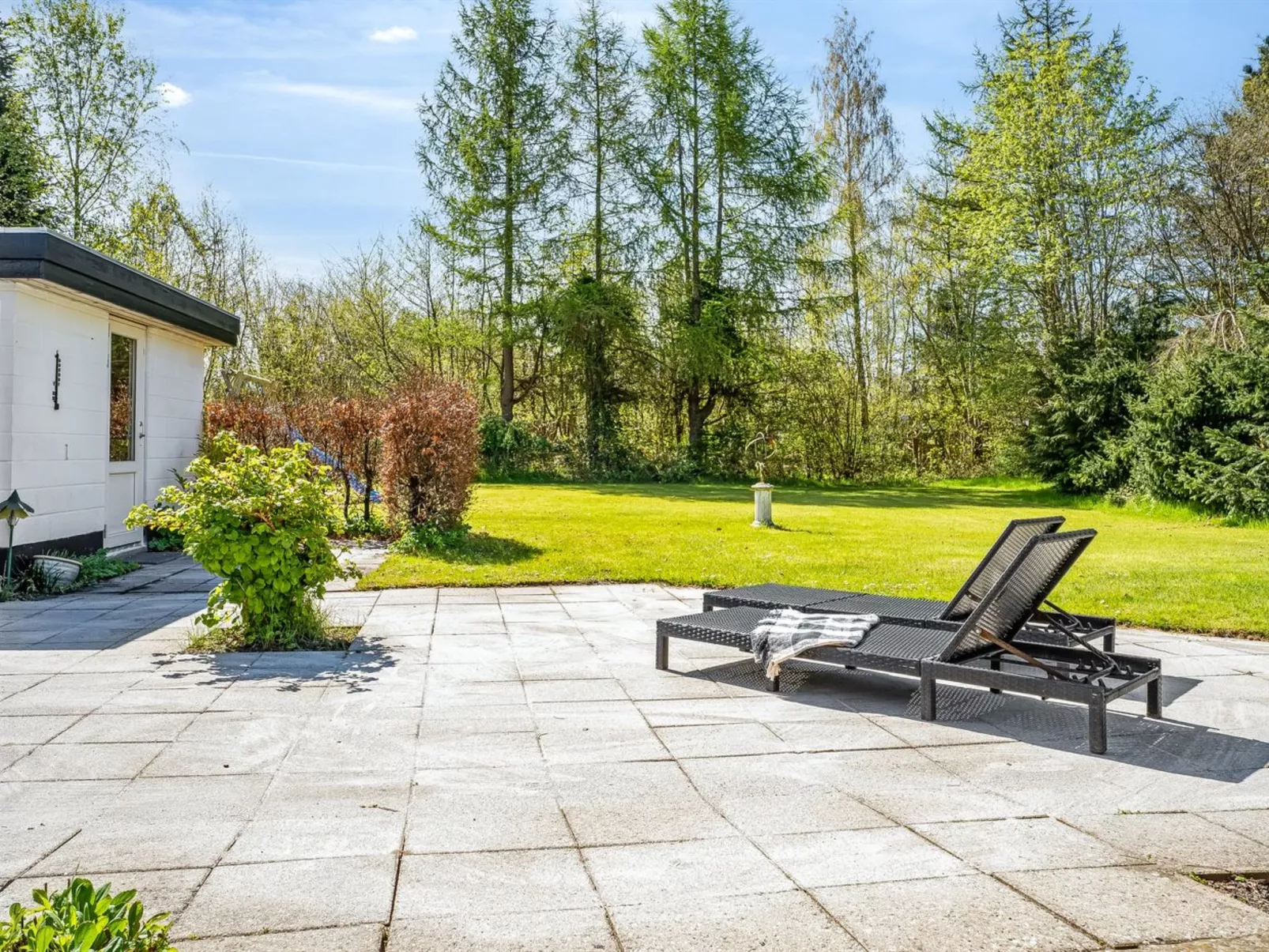 "Annastasia" - 400m from the sea