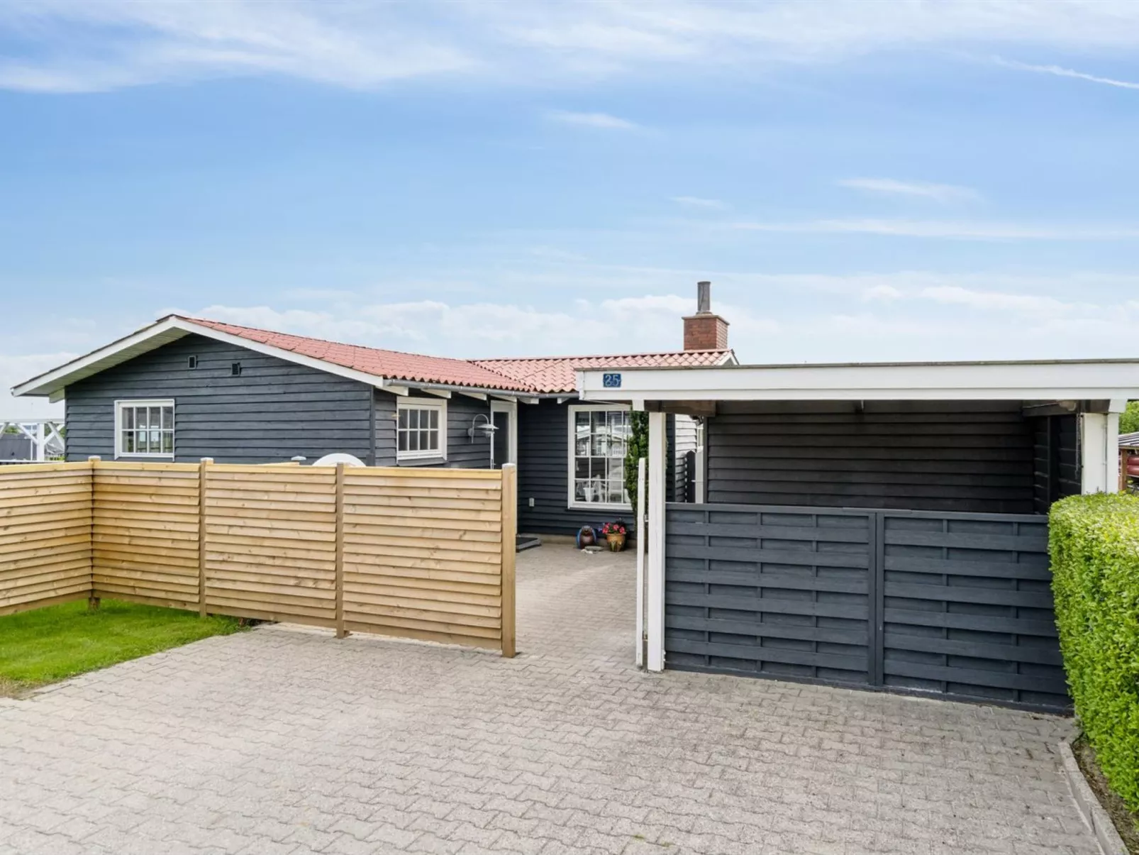 "Diddi" - 170m from the sea