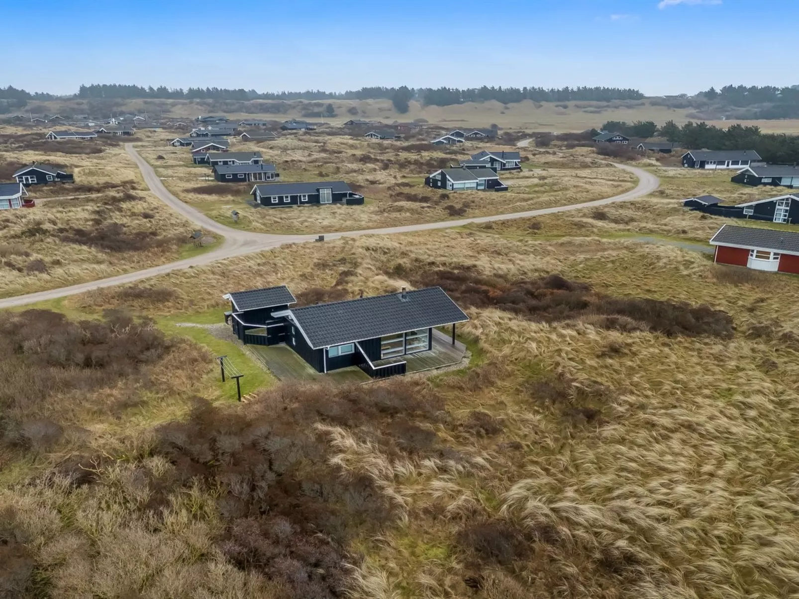 "Nuka" - 400m from the sea