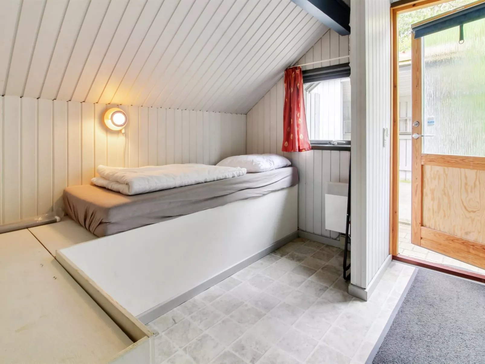 "Ofrath" - 30km from the sea