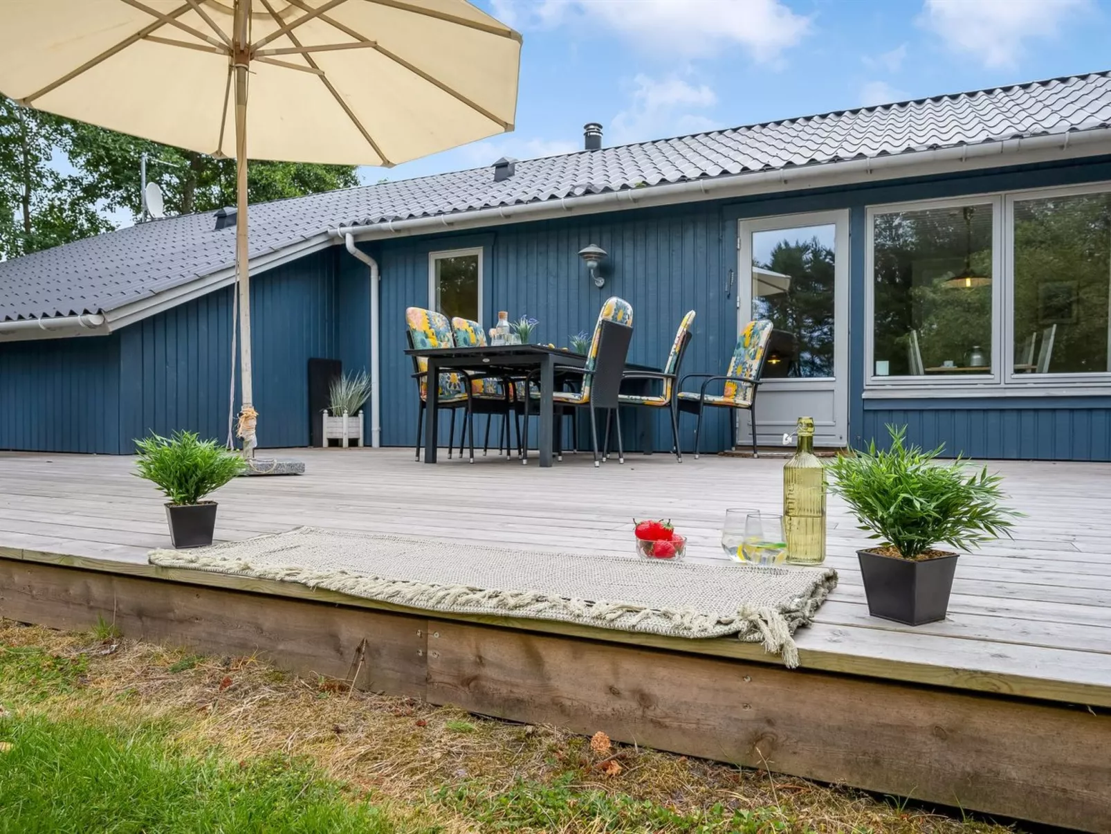 "Ljiljana" - 2km from the sea