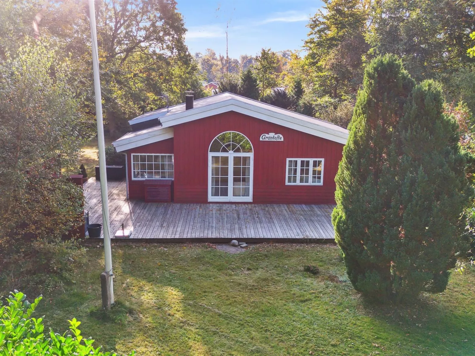 "Galathea" - 175m from the sea