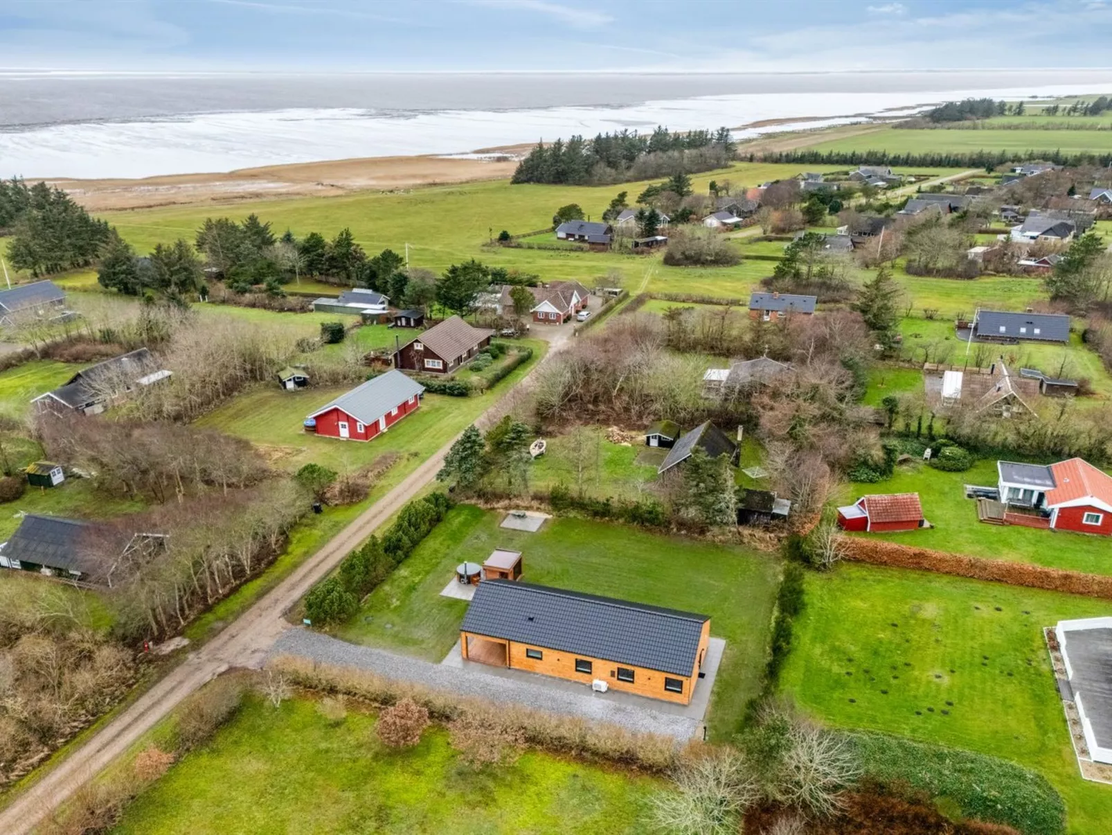 "Grimar" - 400m to the fjord