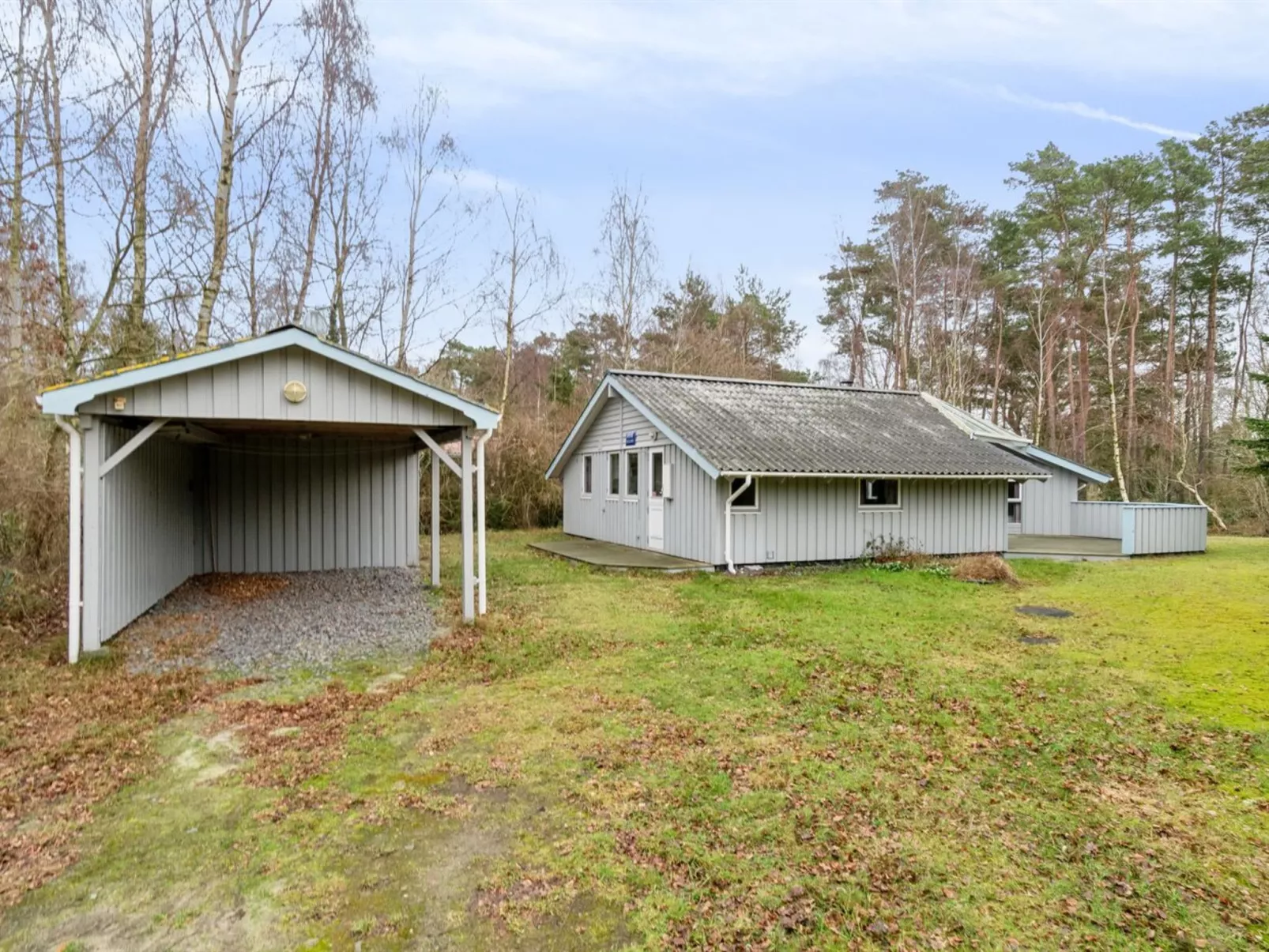 "Agnesa" - 700m from the sea