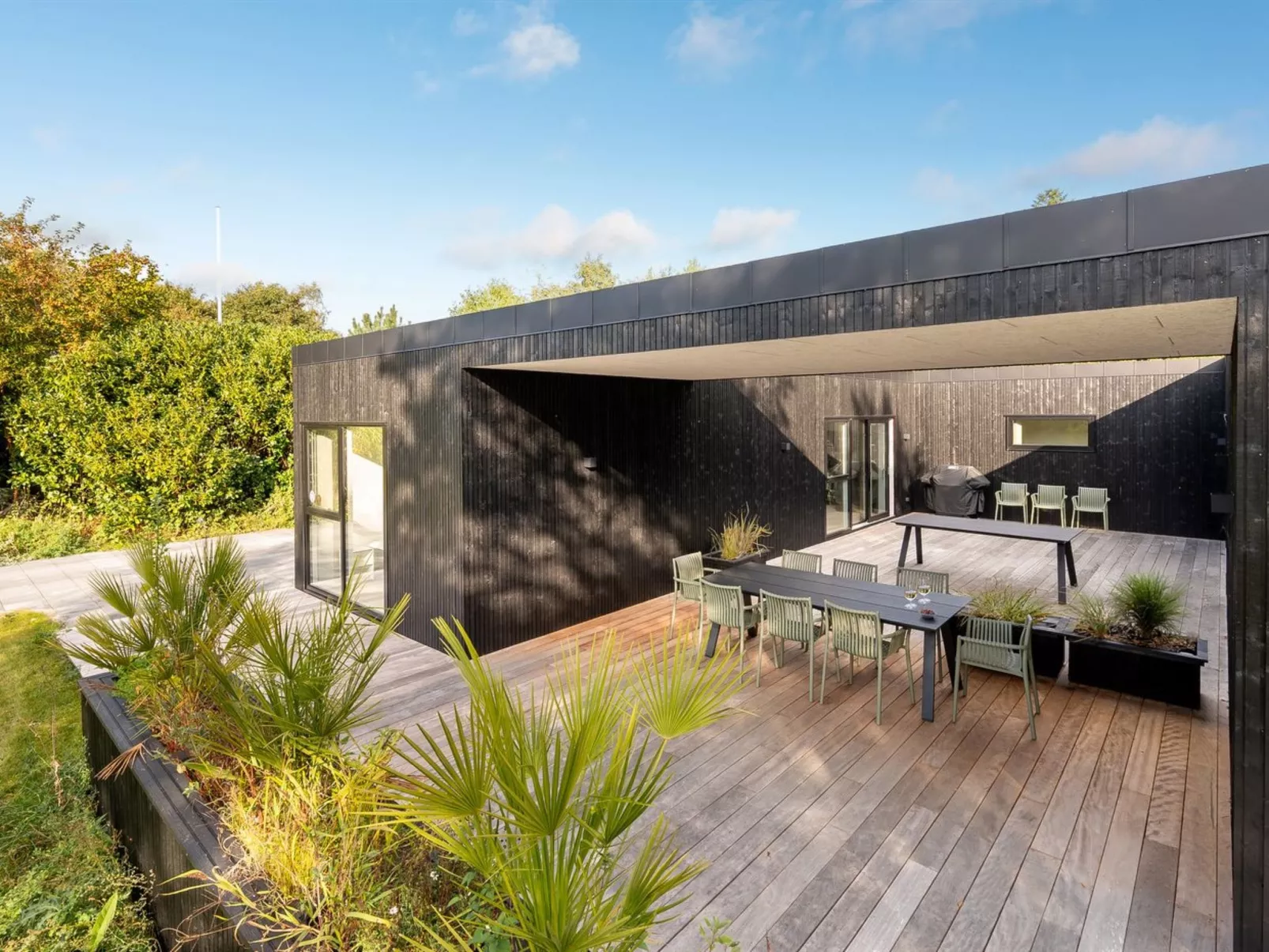 "Hortense" - 900m from the sea