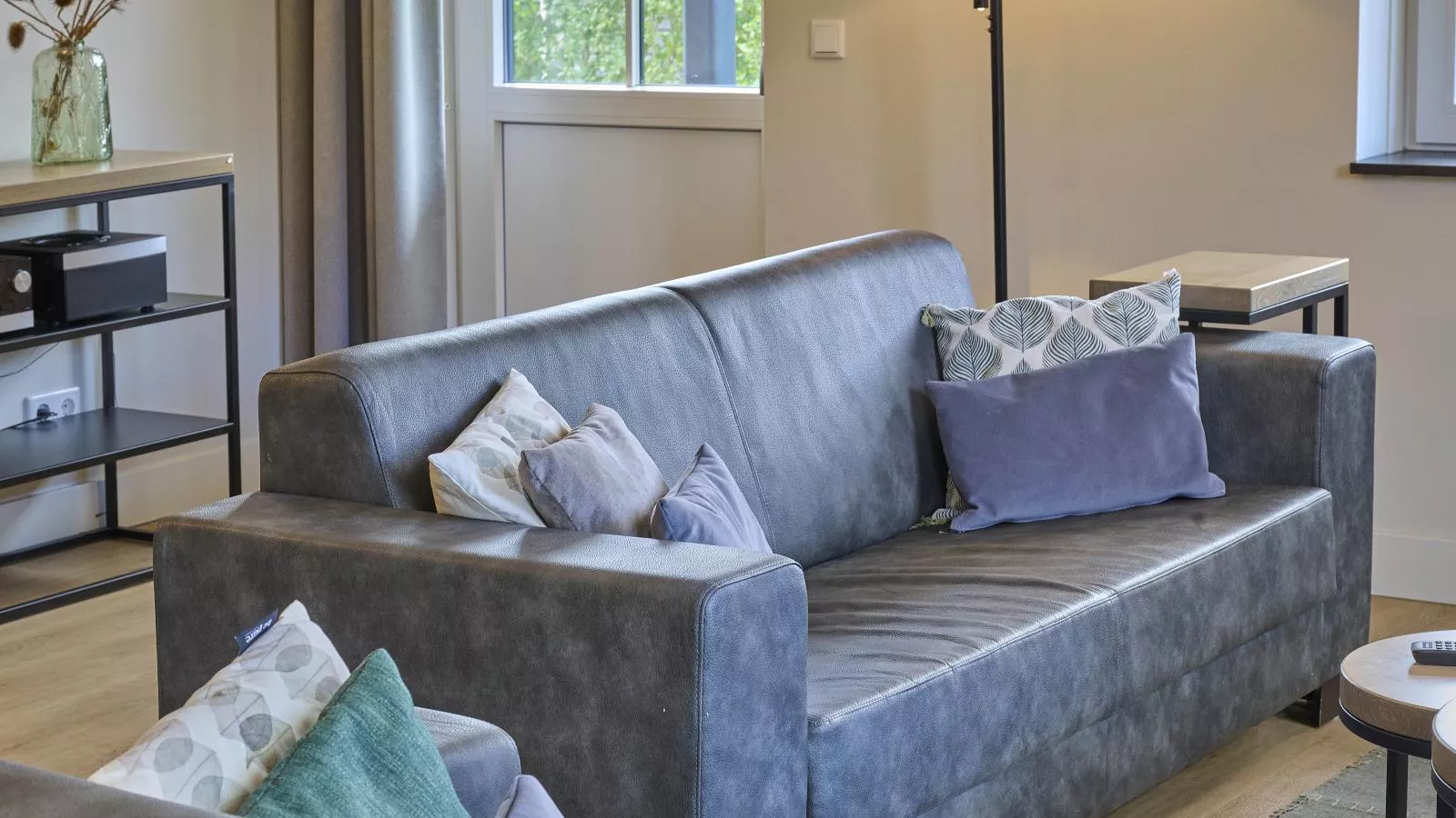 Sauna Zee 27A-Woonkamer