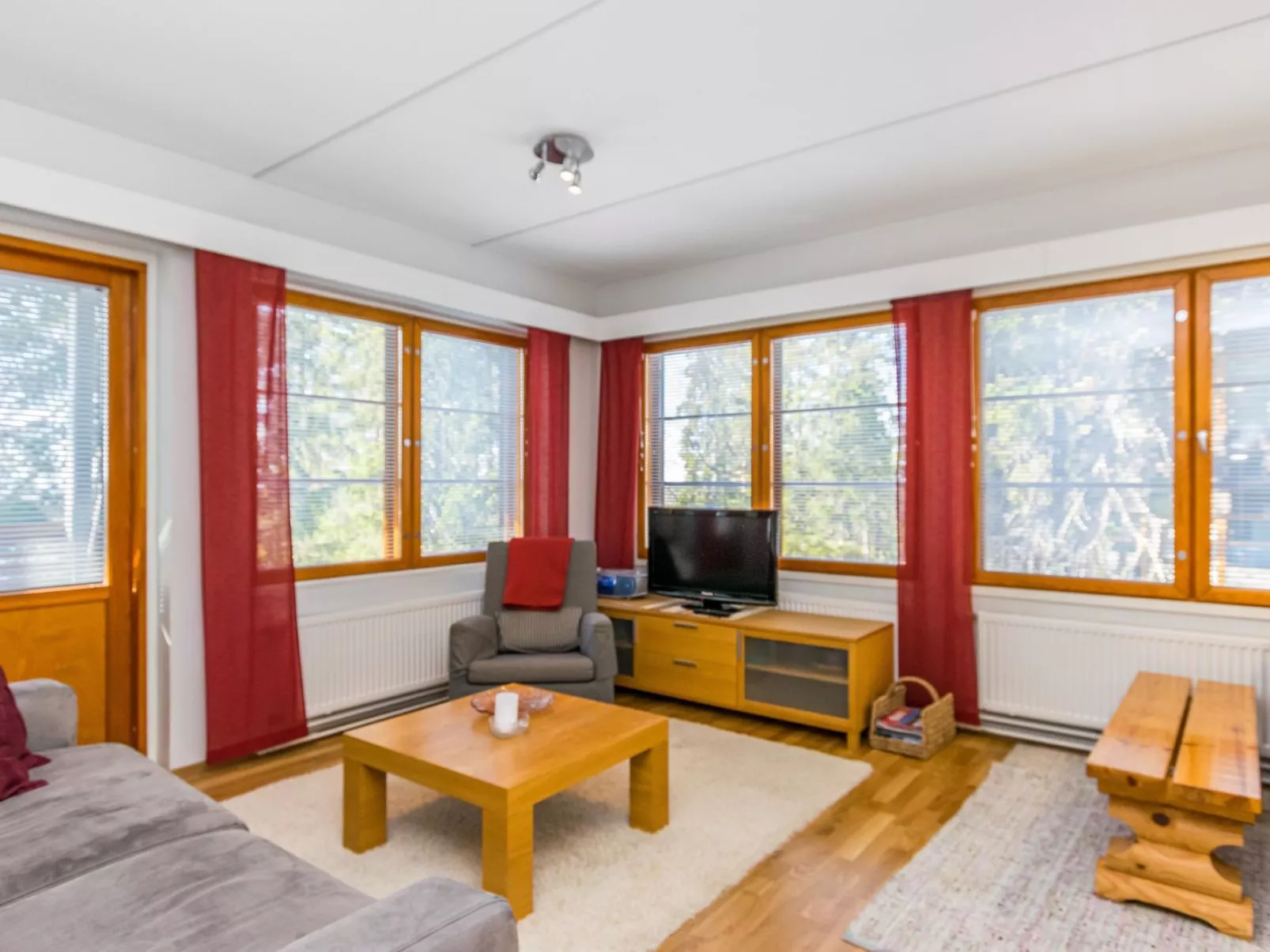 Karhunvartijan pirtti b2