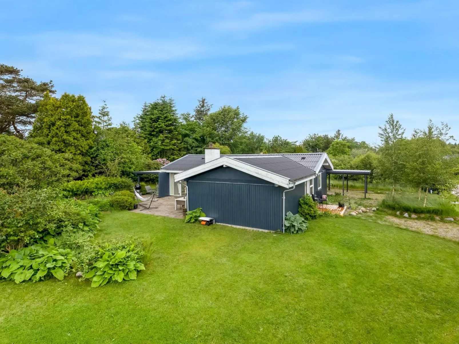 "Vangel" - 350m from the sea