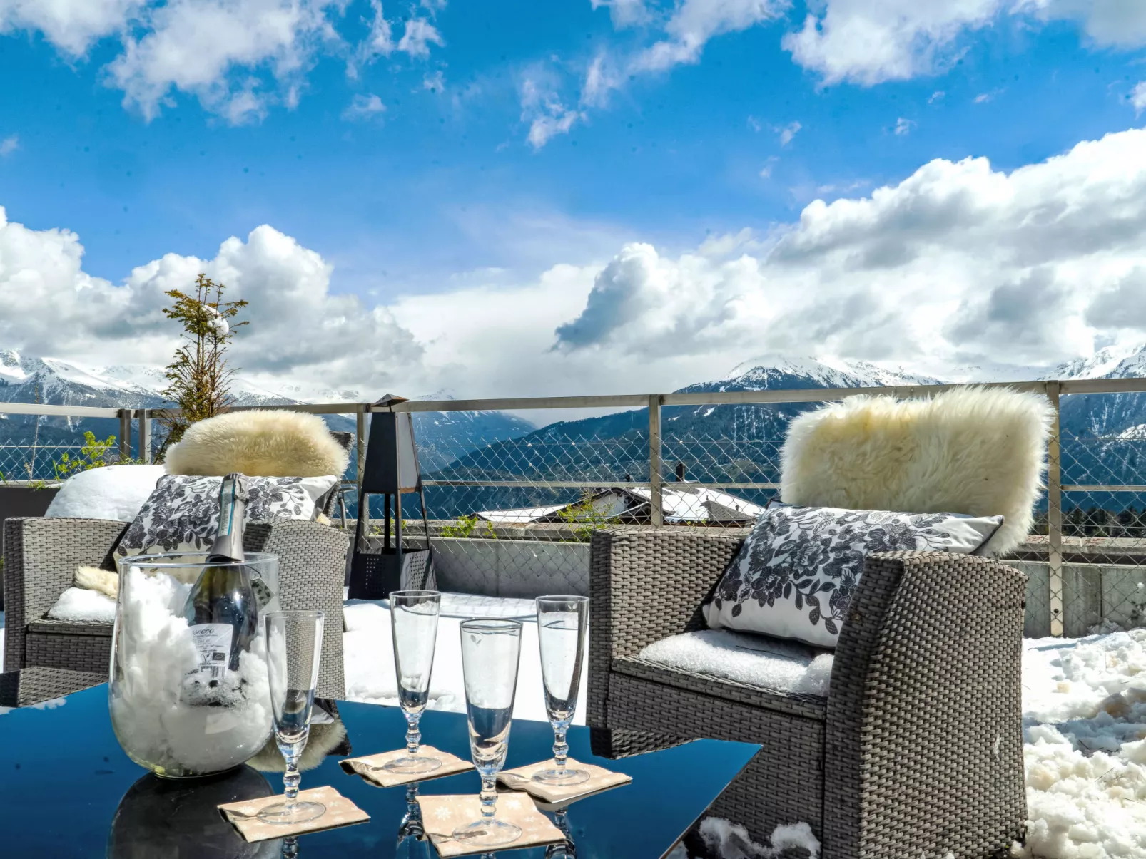 Jeanne D'Arc LOFT COMBI-Buiten